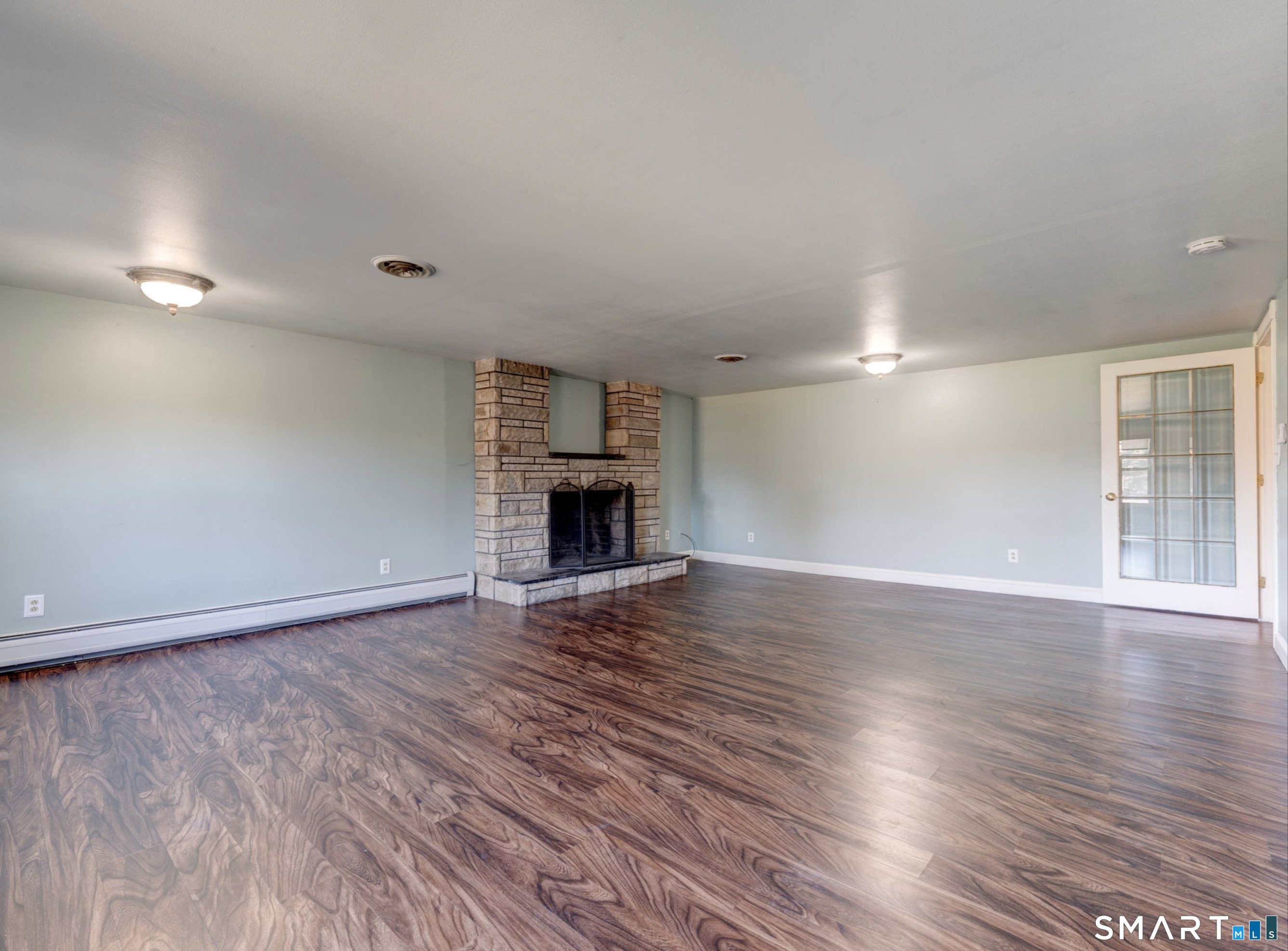 1091 Main South Second Floor Street Property Photo 1