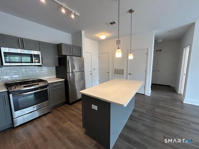 112a Southfield 316 Avenue Property Photo 1
