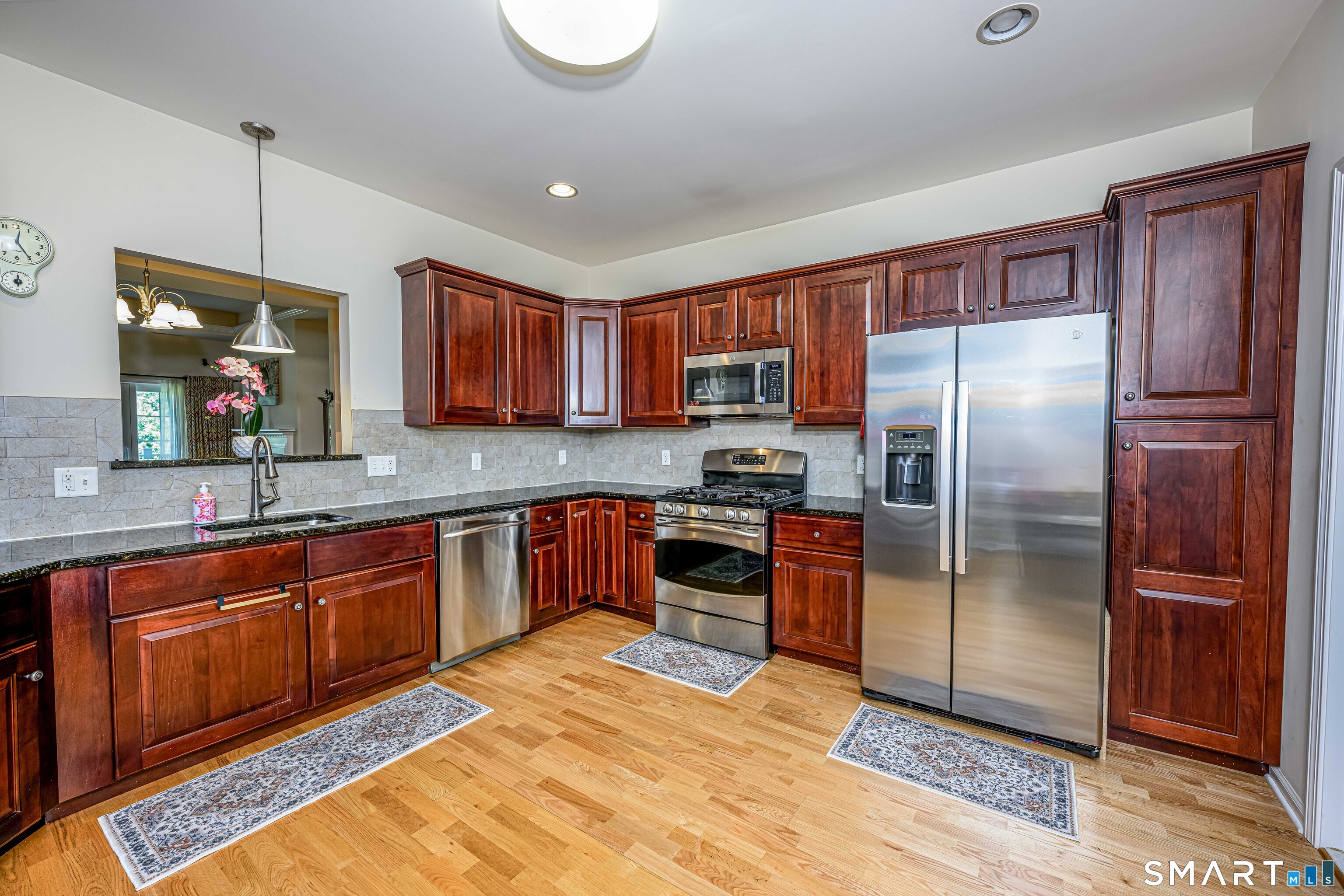 36 Todd 506 Street Property Photo 8
