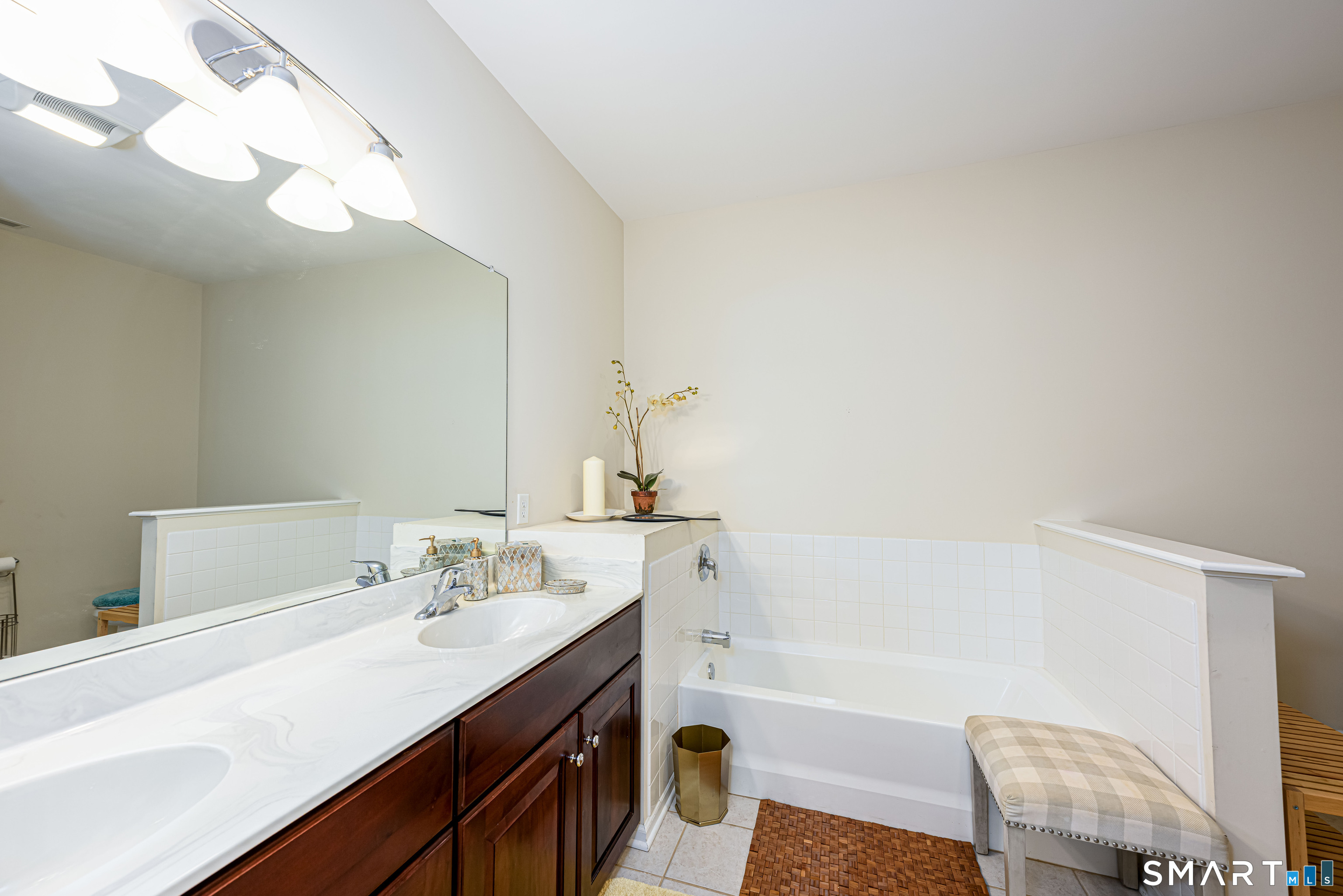 36 Todd 506 Street Property Photo 25