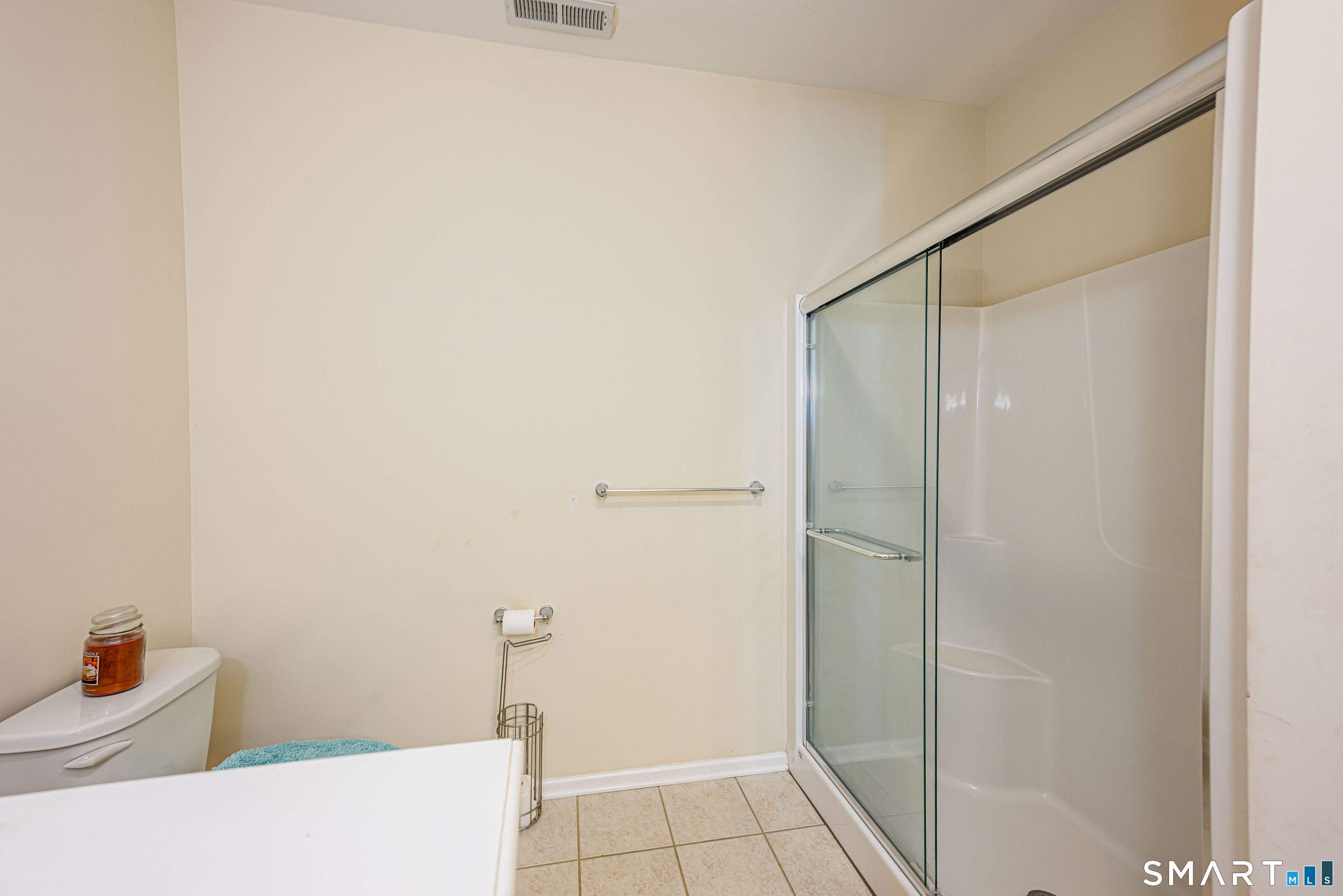 36 Todd 506 Street Property Photo 26