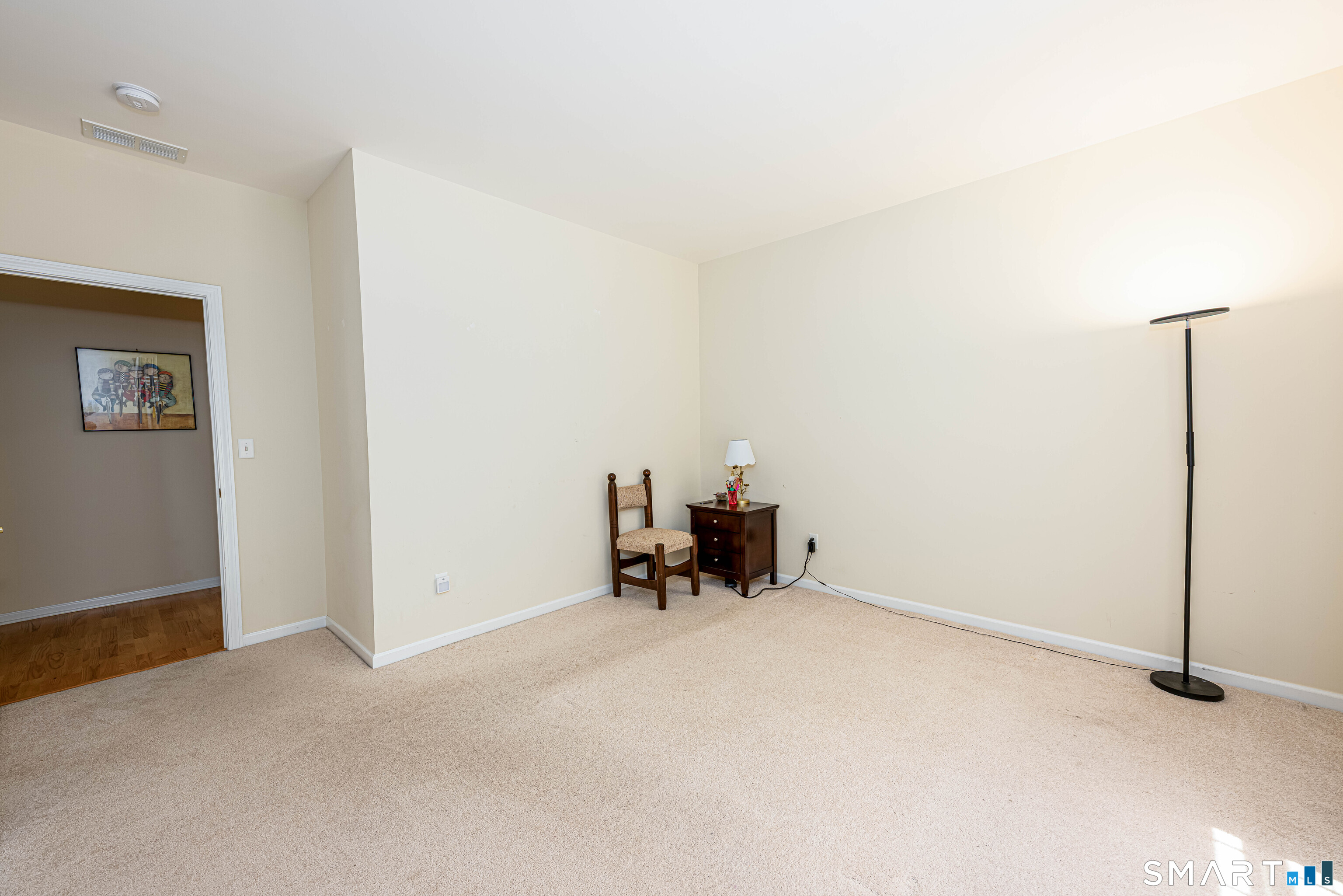 36 Todd 506 Street Property Photo 32