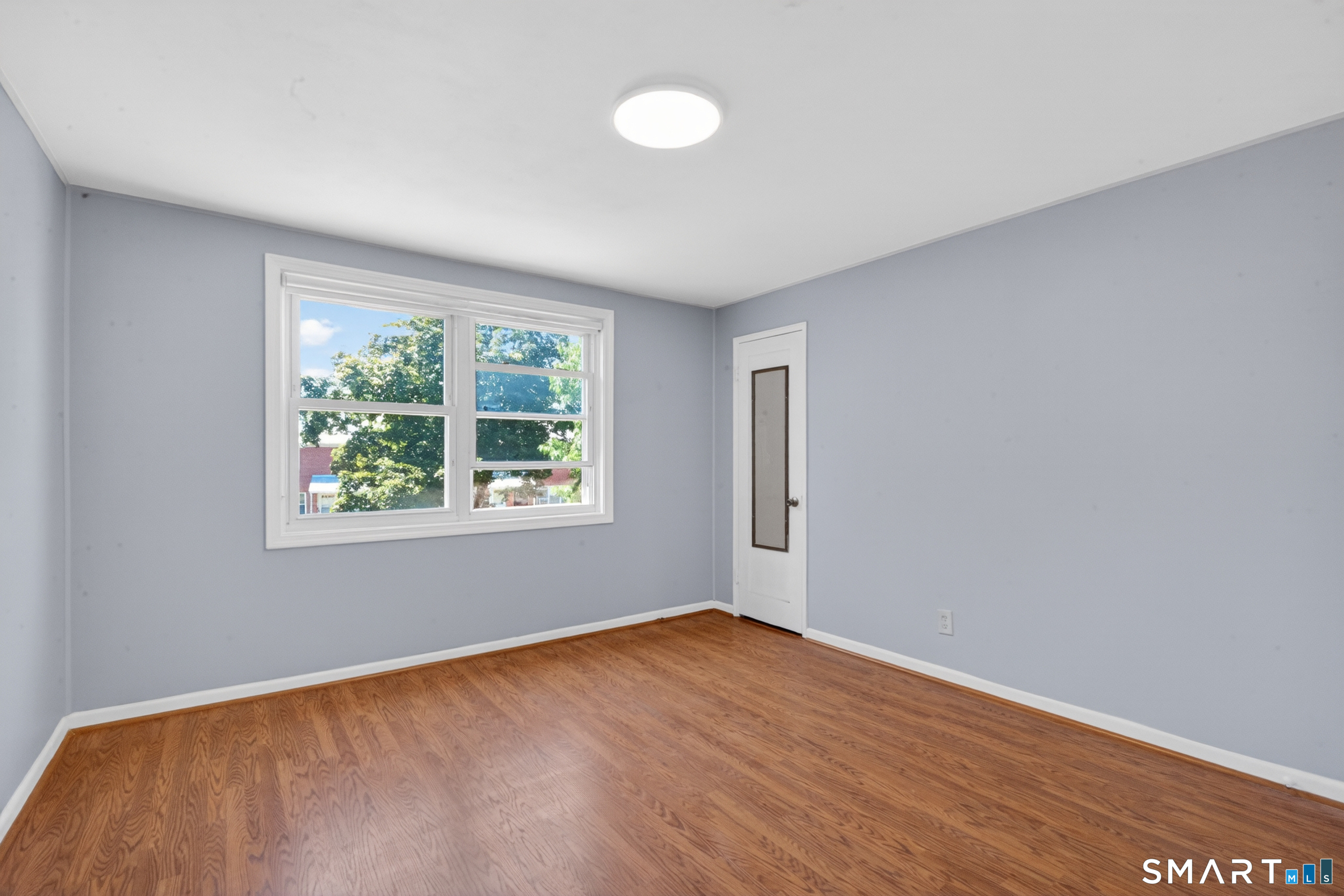 364 Main 6 Street Property Photo 17
