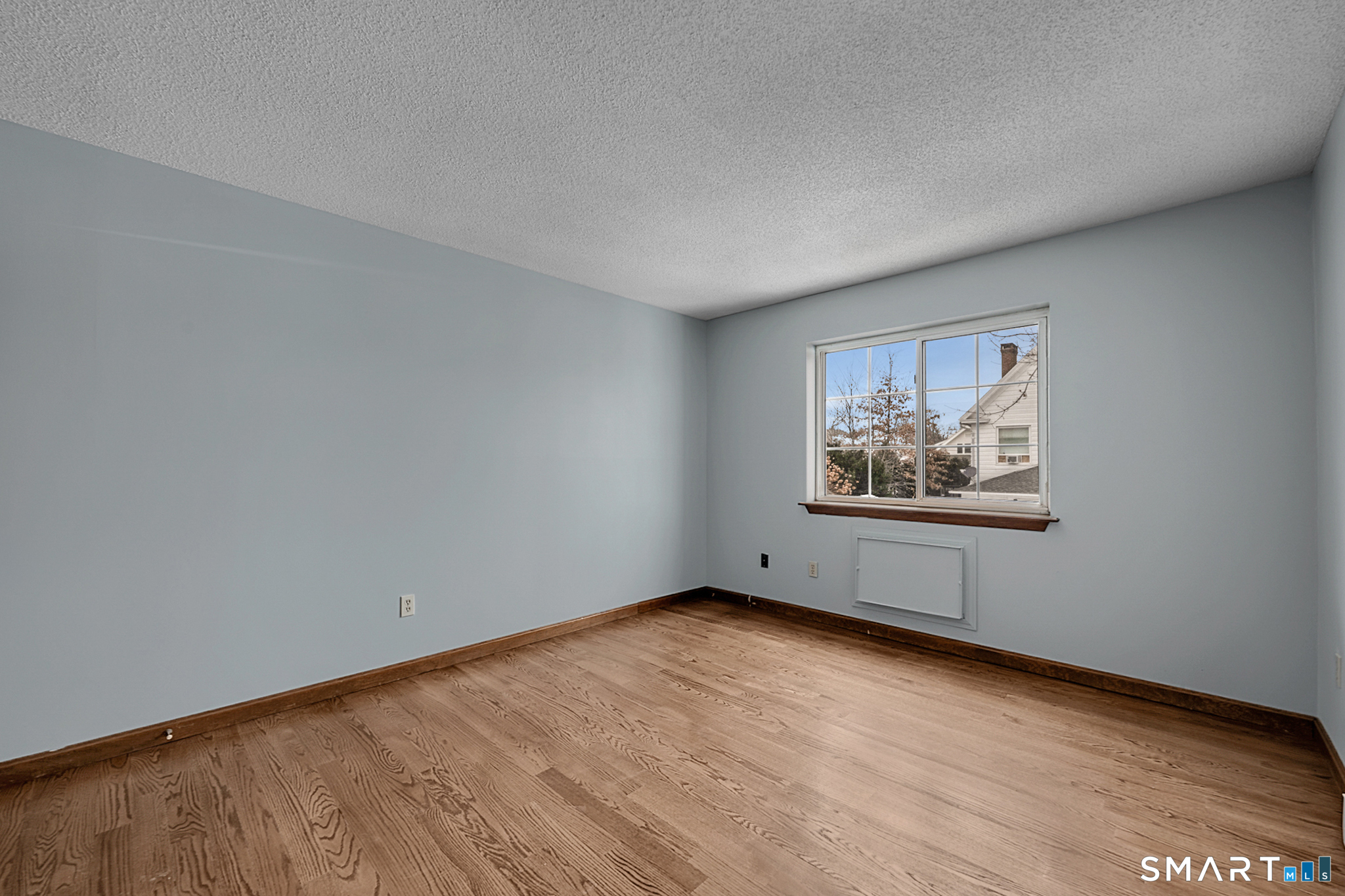 81 Chipman 13 Street Property Photo 6