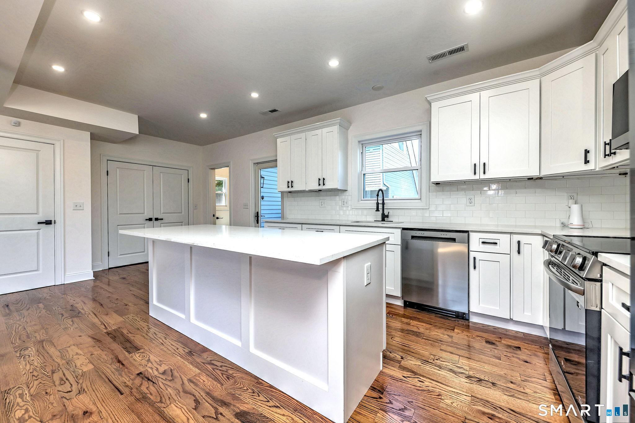 68 Morris Street Property Photo 17