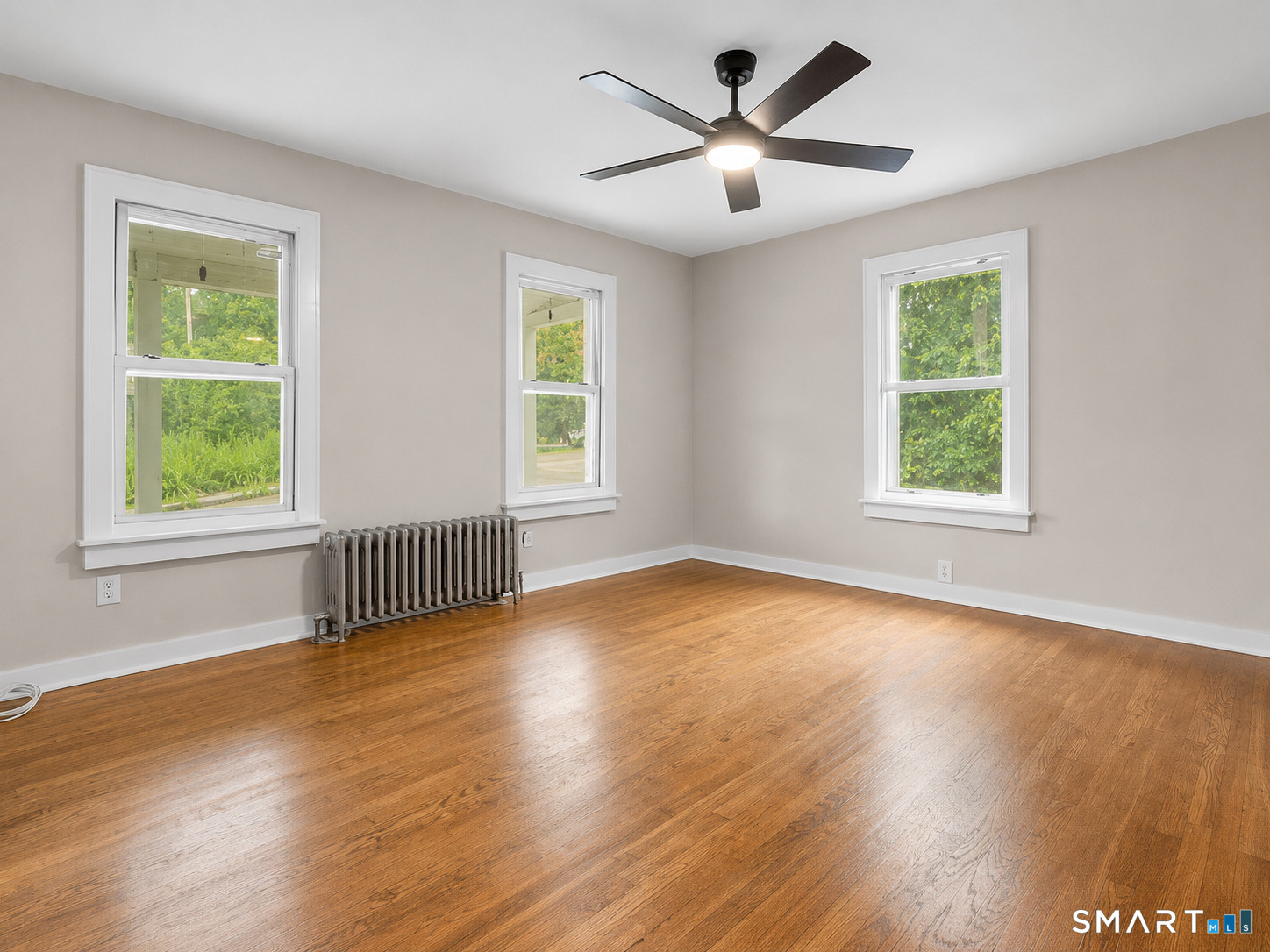 56 Evergreen Avenue Property Photo 8