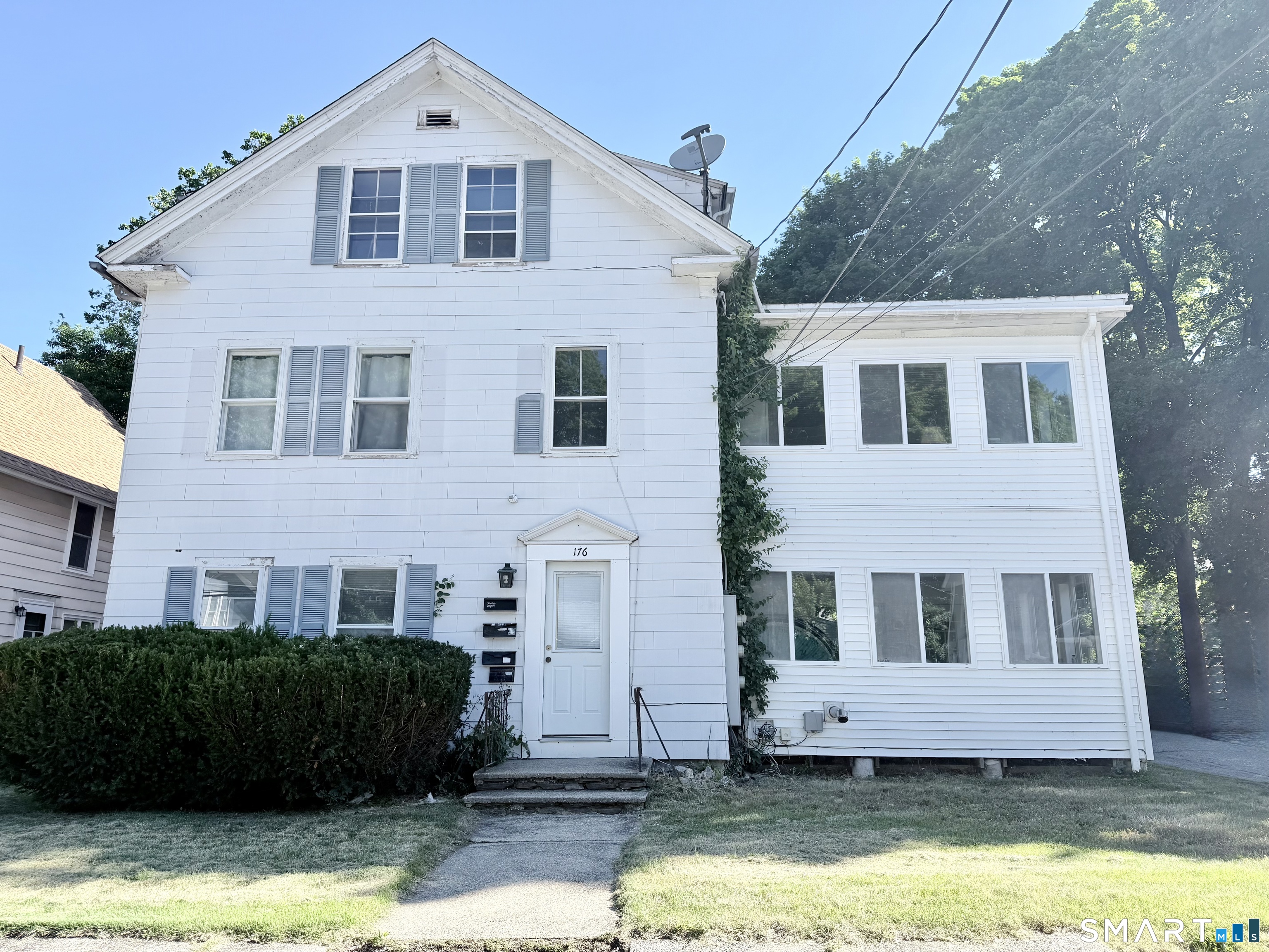 176 Main South Street Property Photo 1