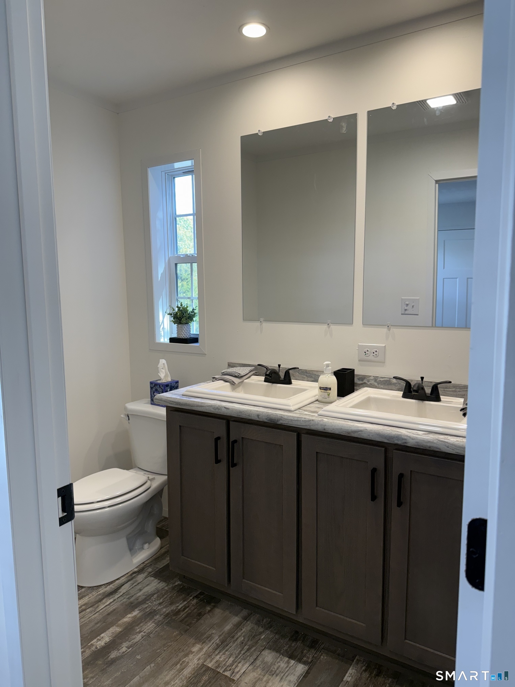 #2, 421 Norwich Westerly Road Property Photo 6