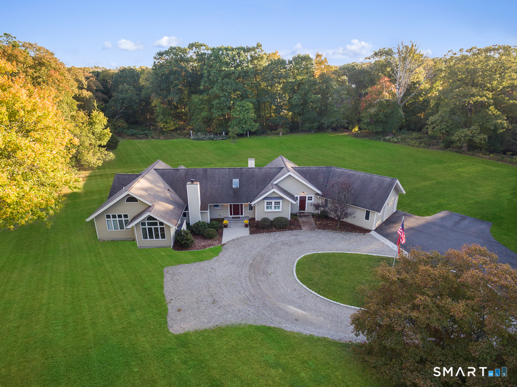 530 Flax Hill Road Property Photo 12