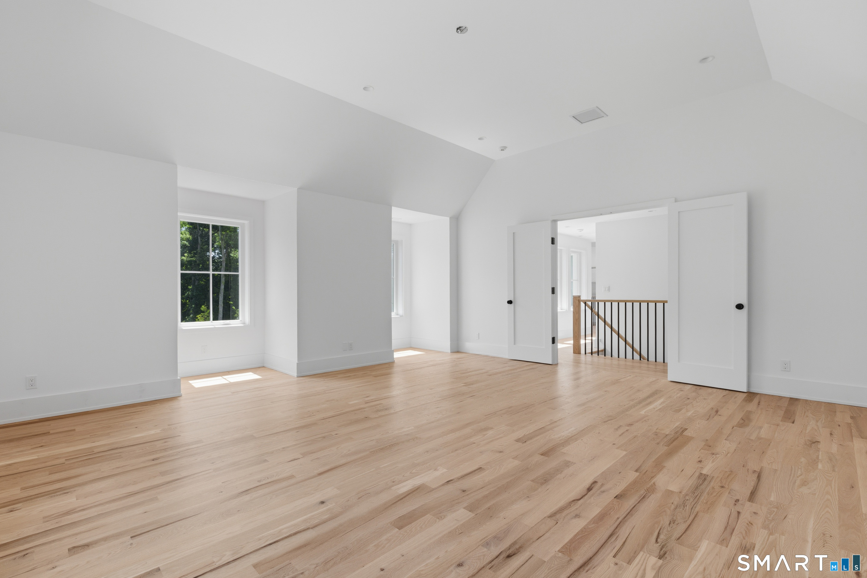 13 Edgemarth Hill Road Property Photo 32