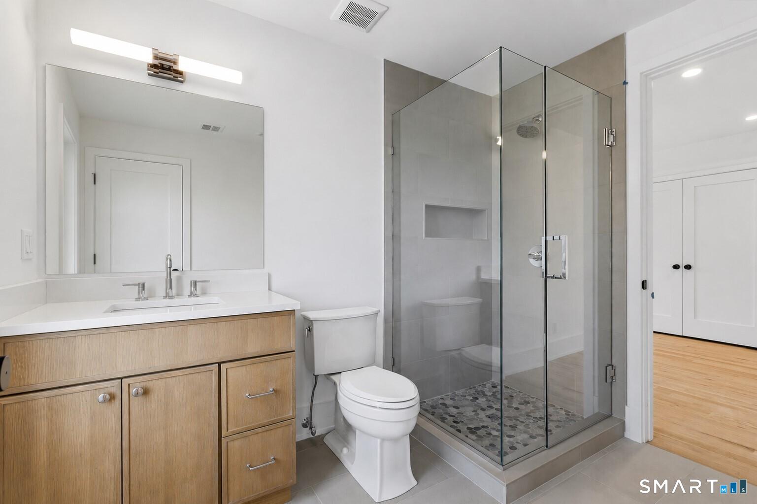 13 Edgemarth Hill Road Property Photo 35