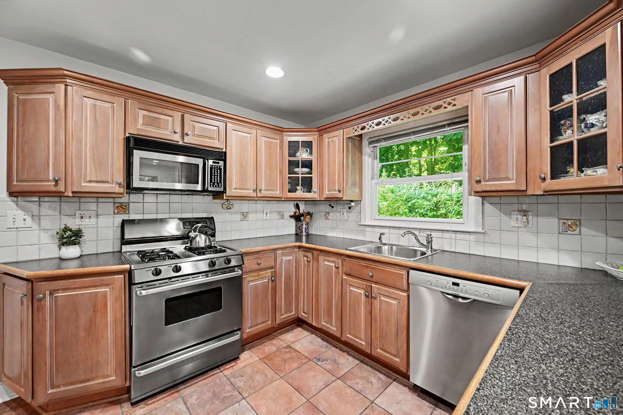8 Ernel Drive Property Photo 21