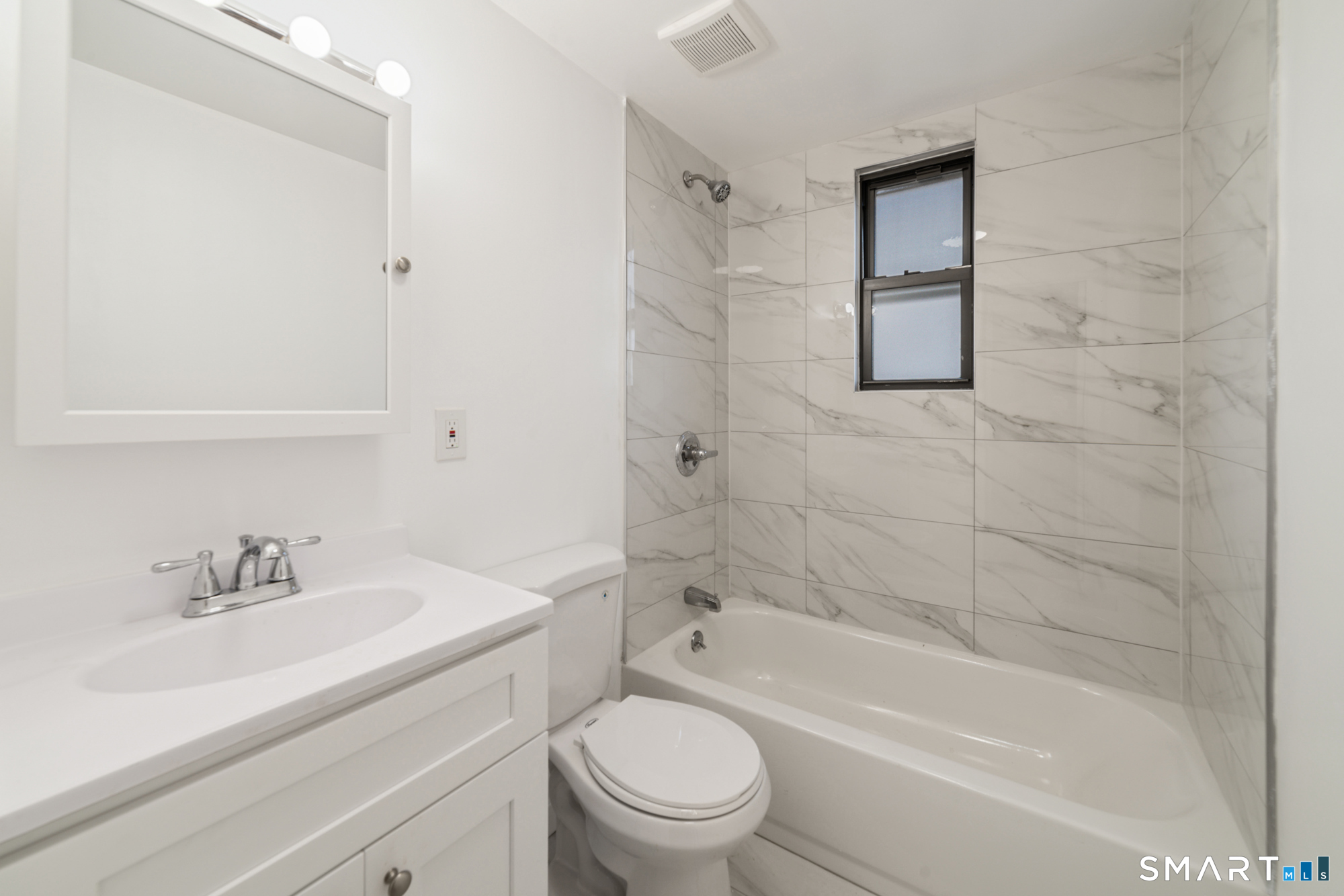 49 Hill Street Property Photo 9
