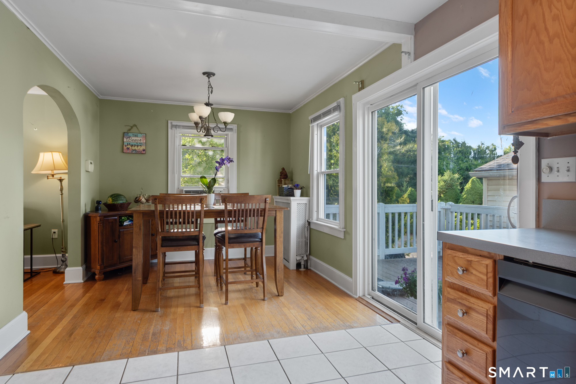 462 Davis Street Property Photo 12