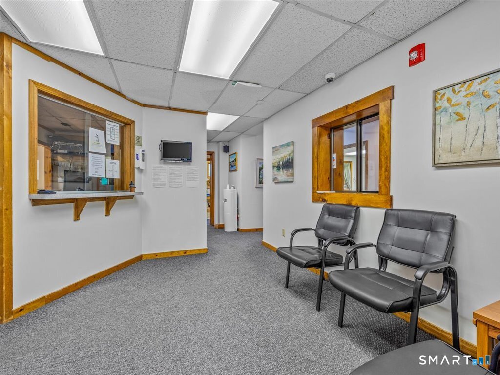 200 Town West Street Property Photo 10