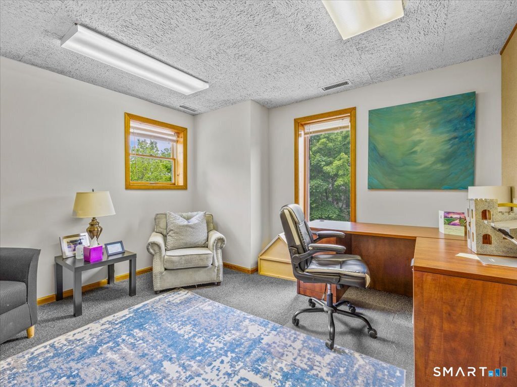 200 Town West Street Property Photo 21