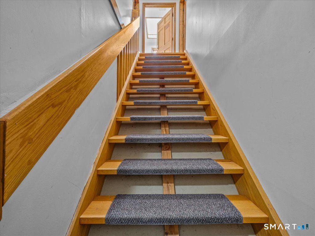 200 Town West Street Property Photo 26
