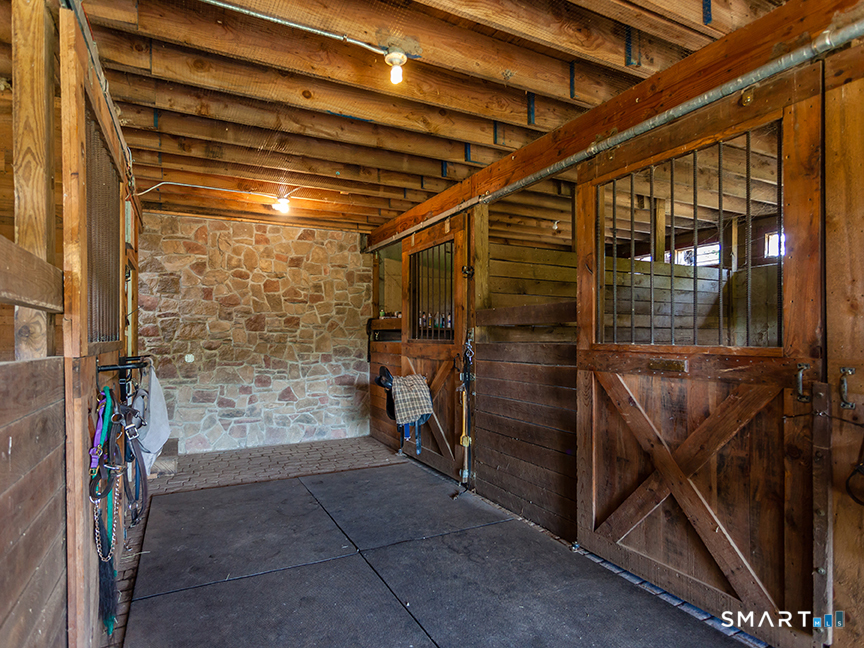 268 South Street Property Photo 37