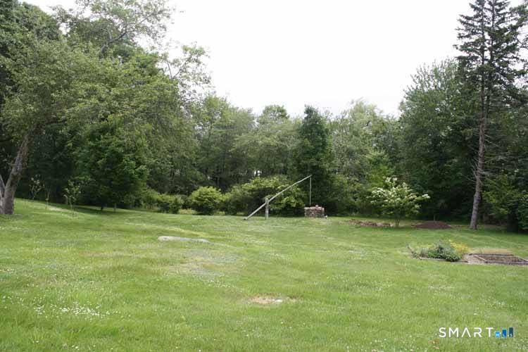 1405-1445 Boston Post Road Property Photo 5