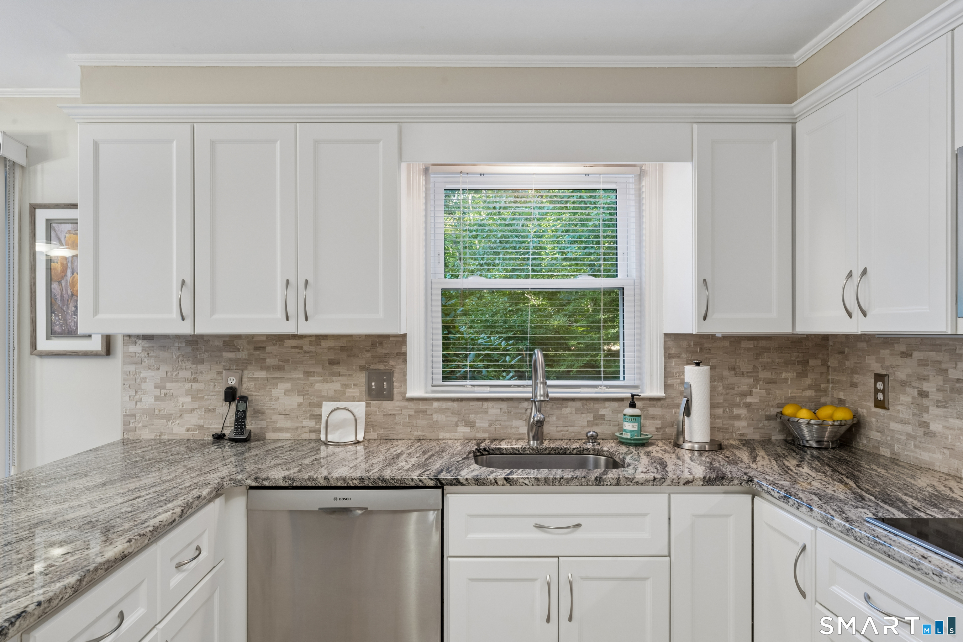 240 Fishing Trail Property Photo 11