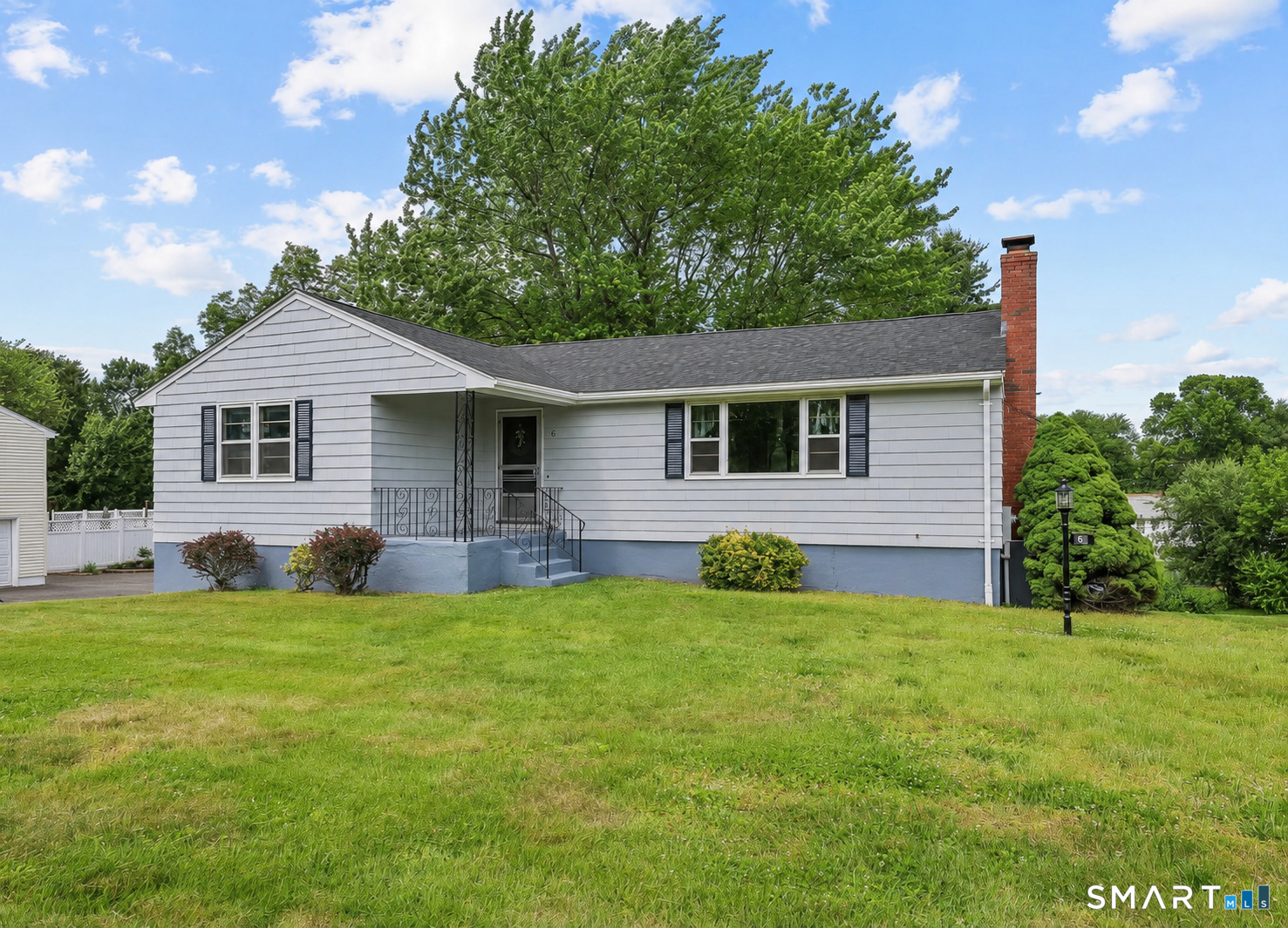 61 Hollister Drive Property Photo 1