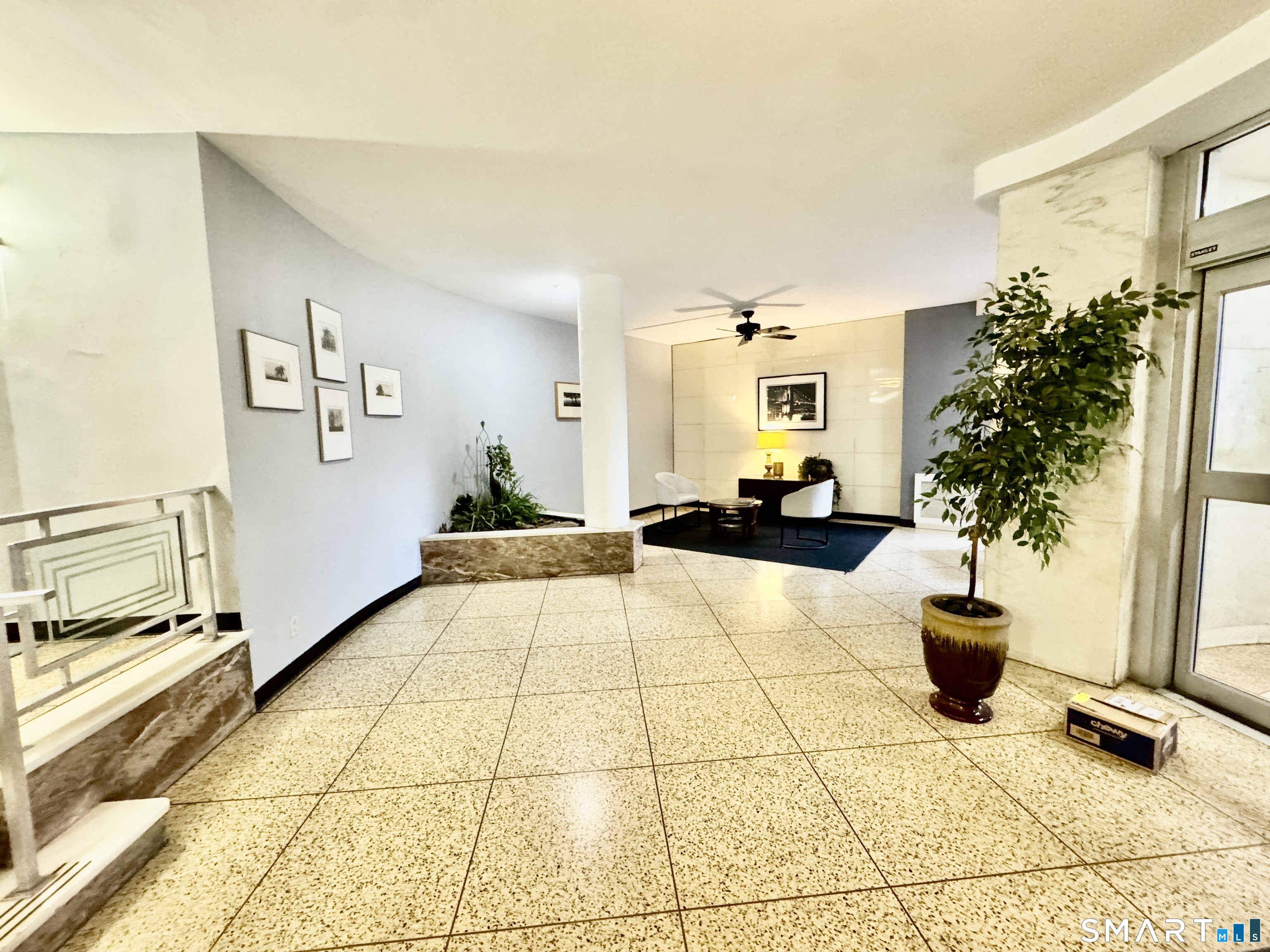 71 Strawberry Hill 421 Avenue Property Photo 4