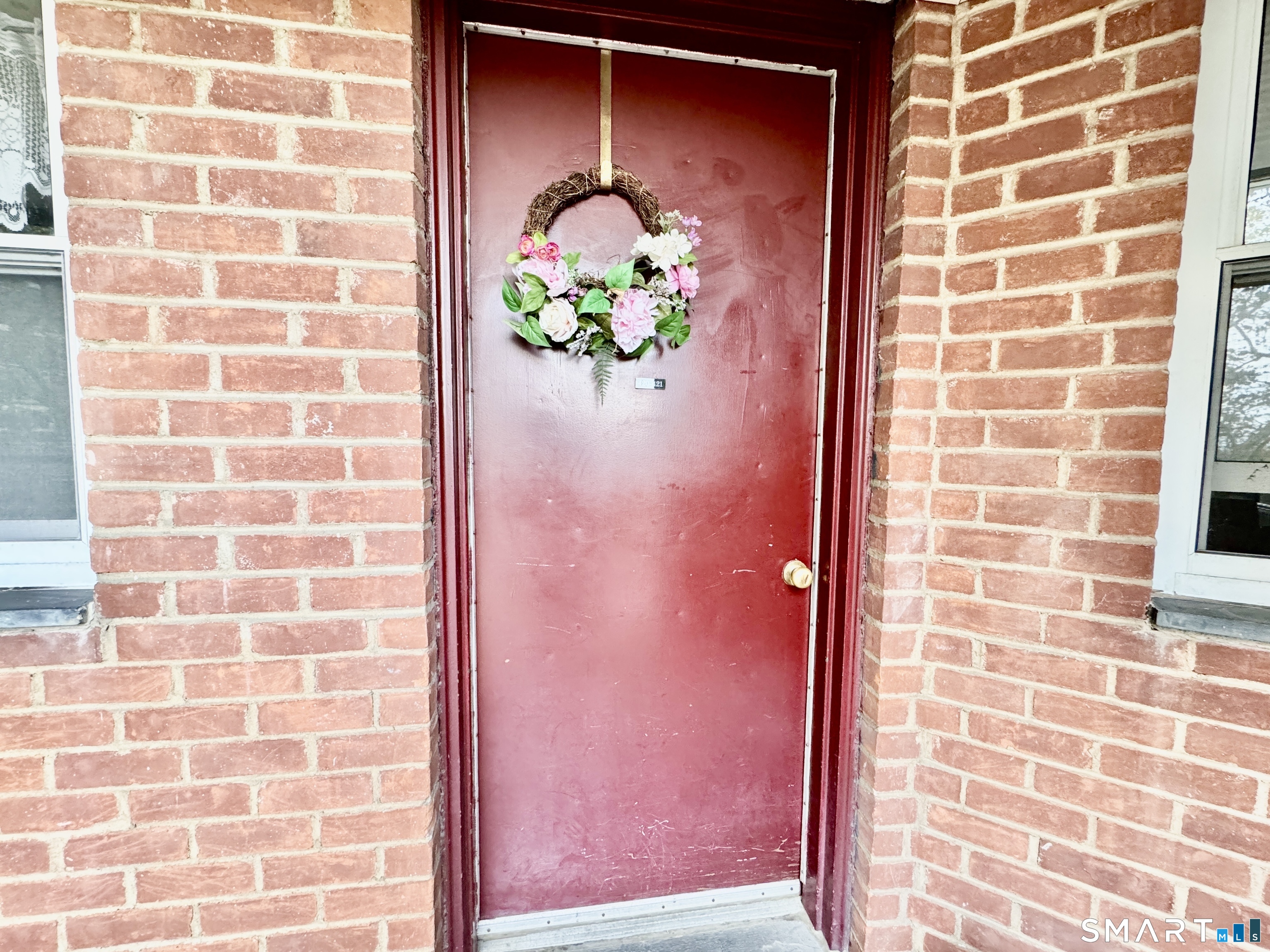 71 Strawberry Hill 421 Avenue Property Photo 8