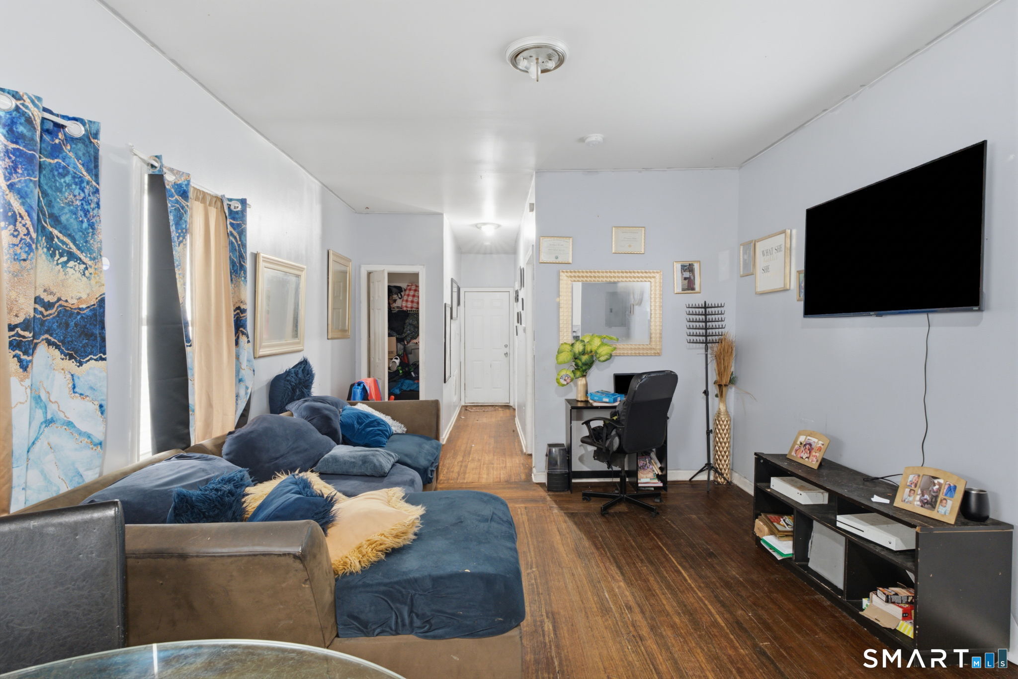 306 Howard Avenue Property Photo 4