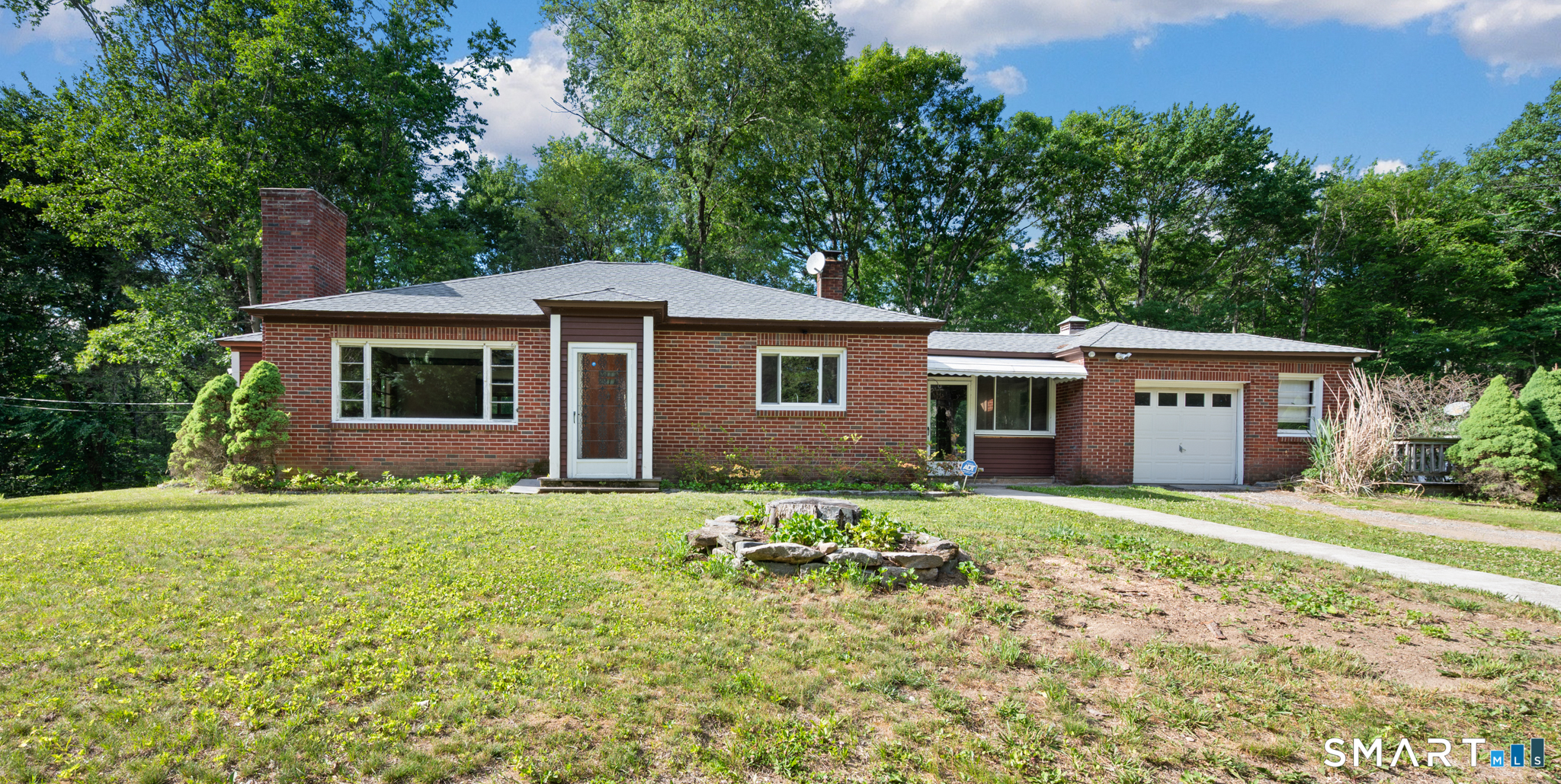 152 Ramstein Road Property Photo 1