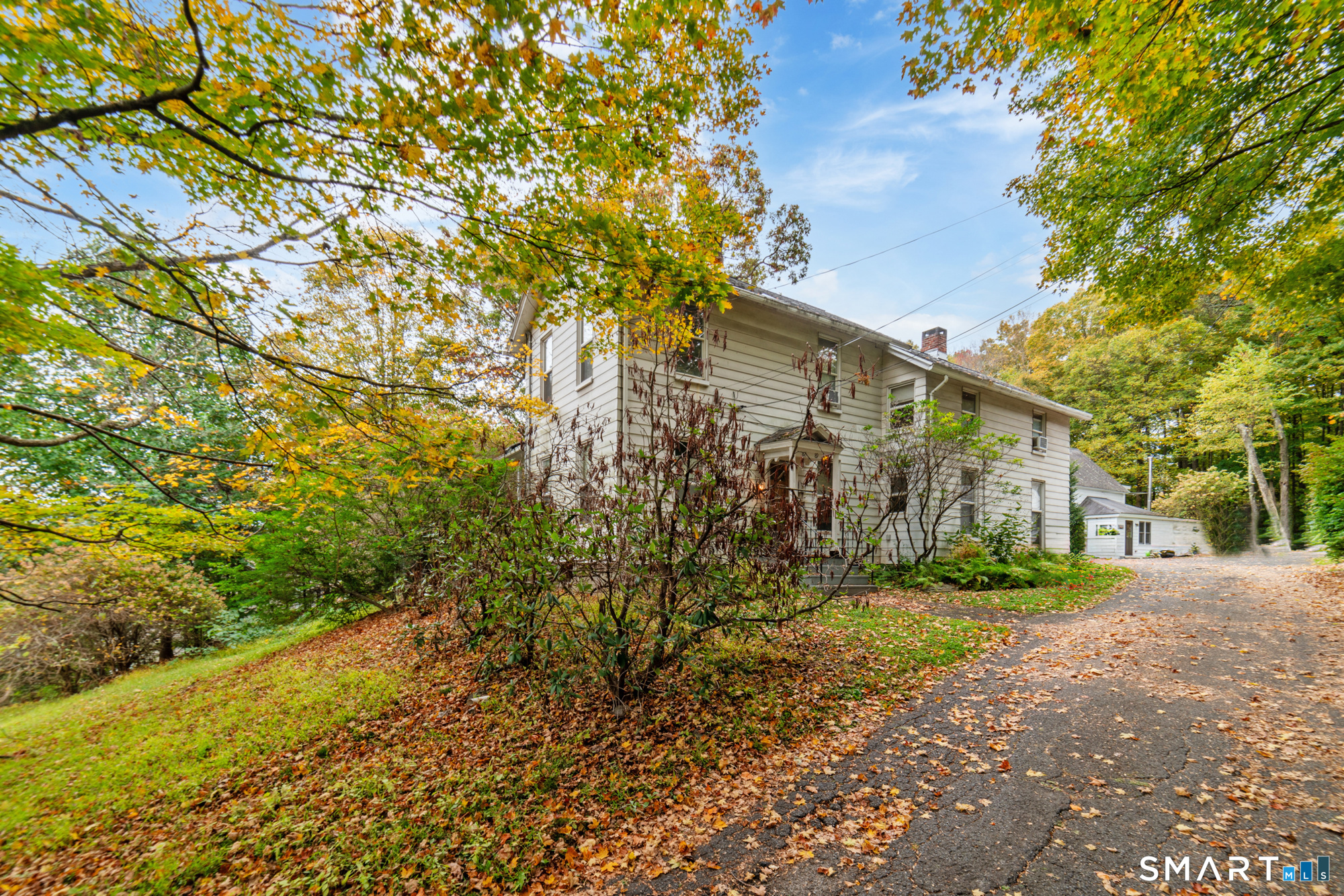 87 Woodruff Avenue Property Photo 1
