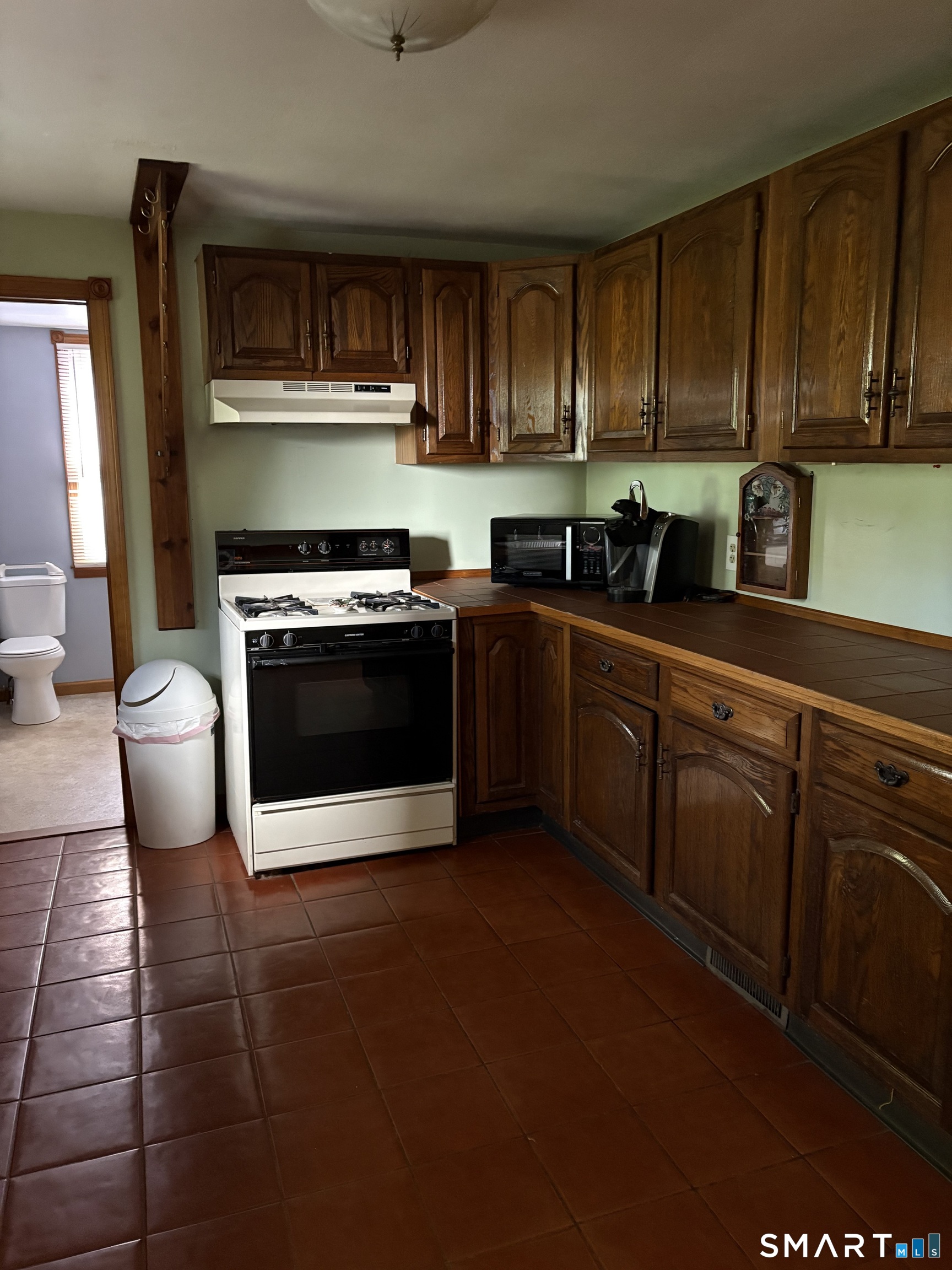 87 Woodruff Avenue Property Photo 5