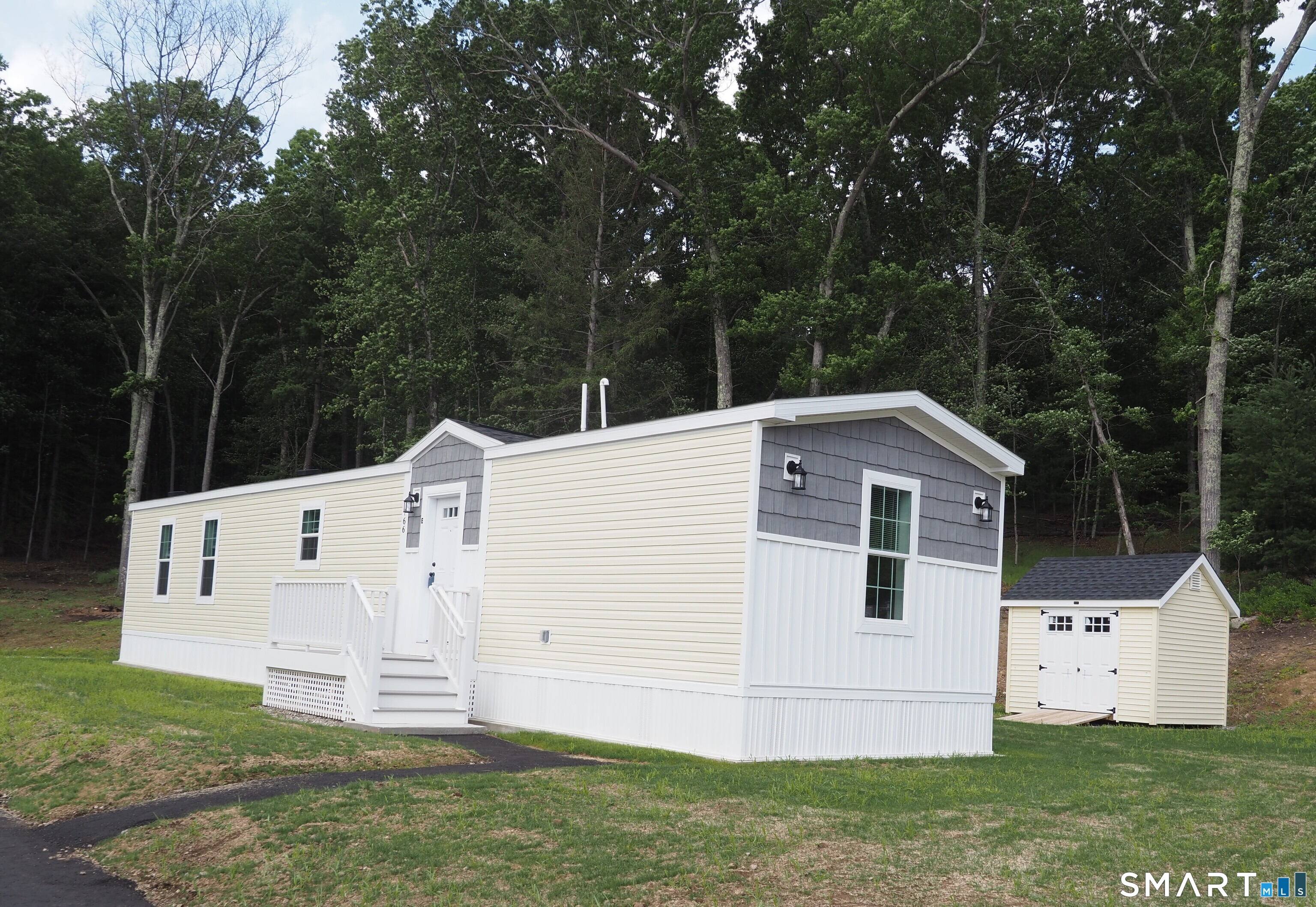 166 Boston D Turnpike Property Photo 1
