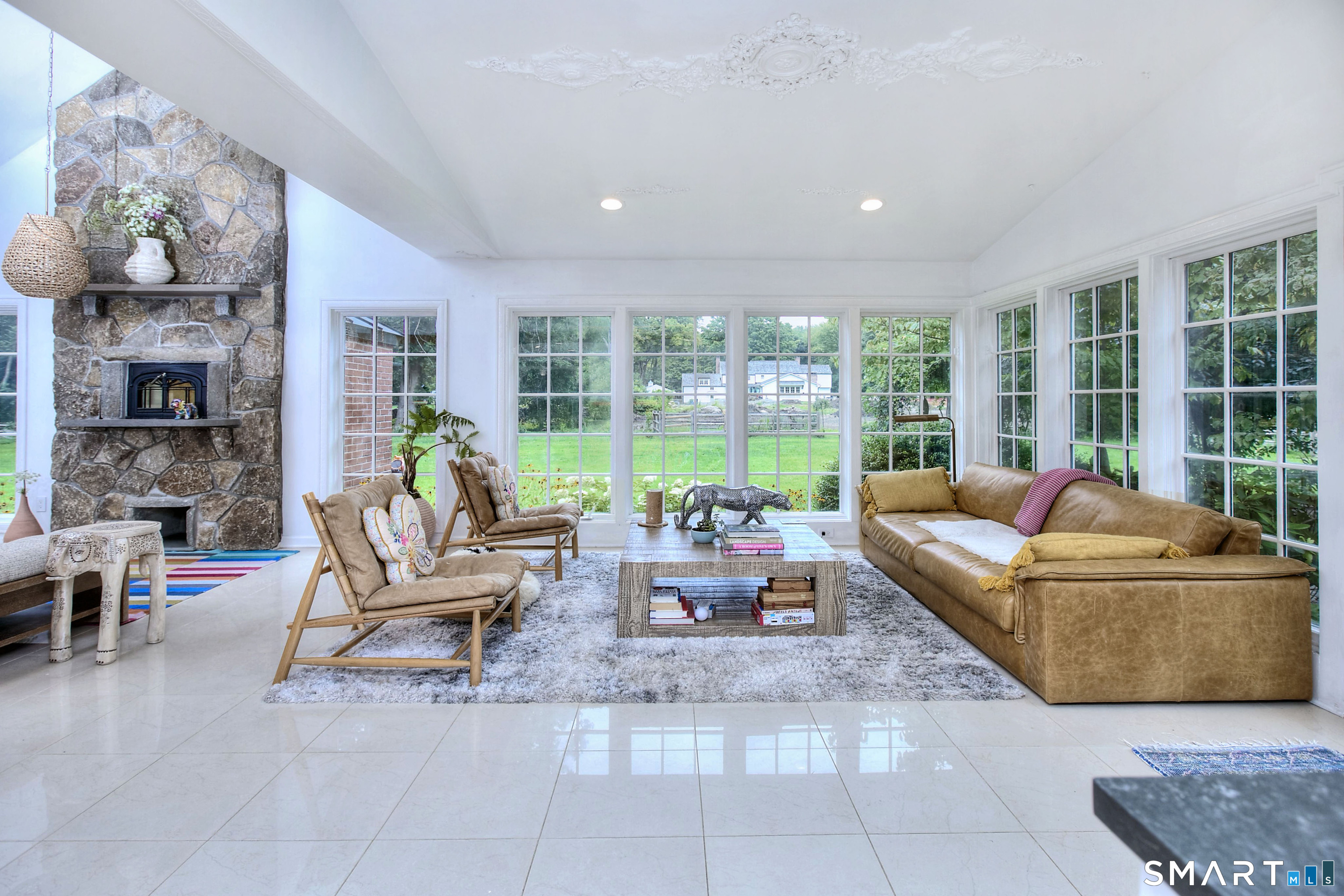 220 Stonewall Lane Property Photo 8