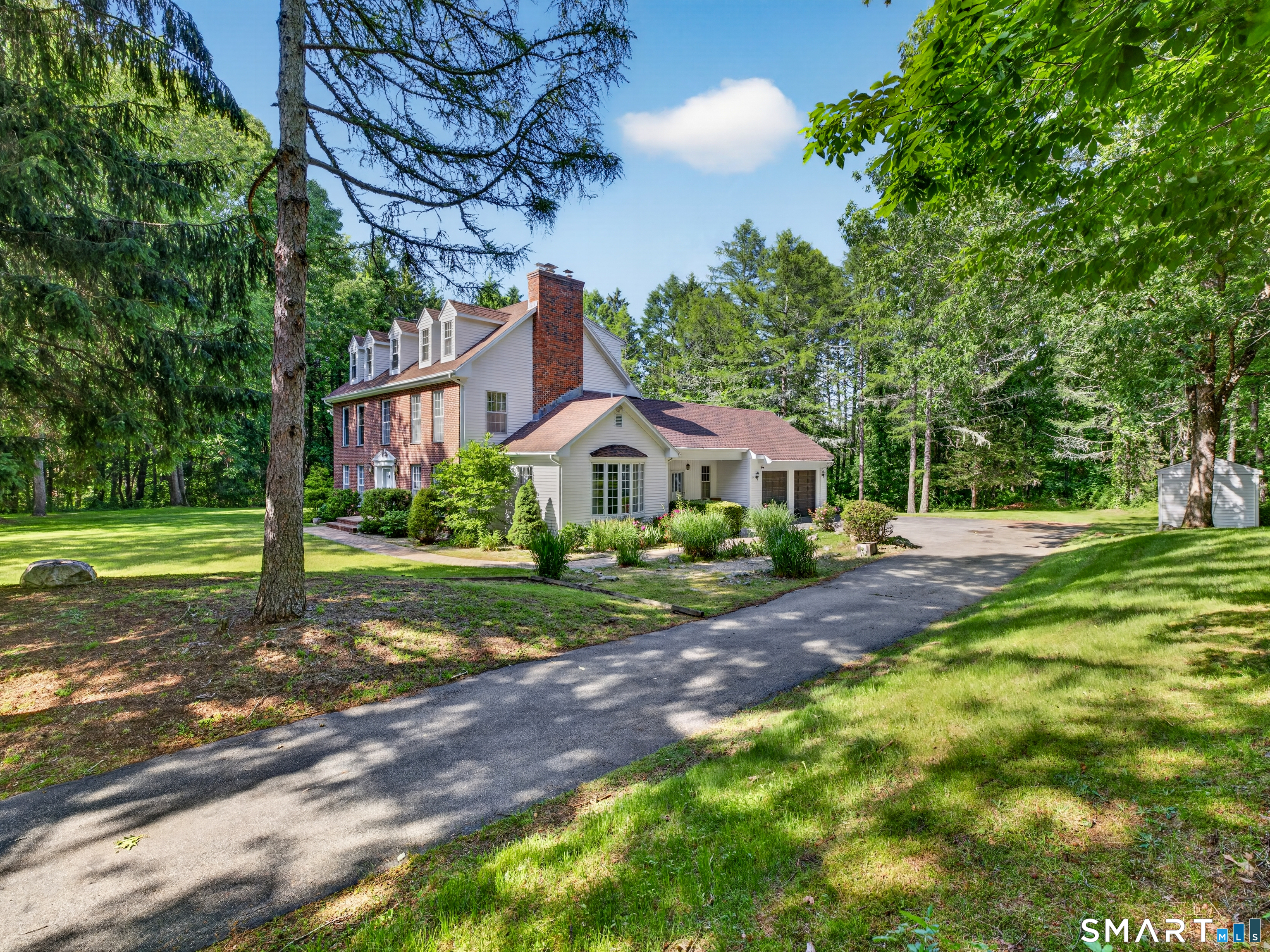 2 Larchwood Lane Property Photo 2