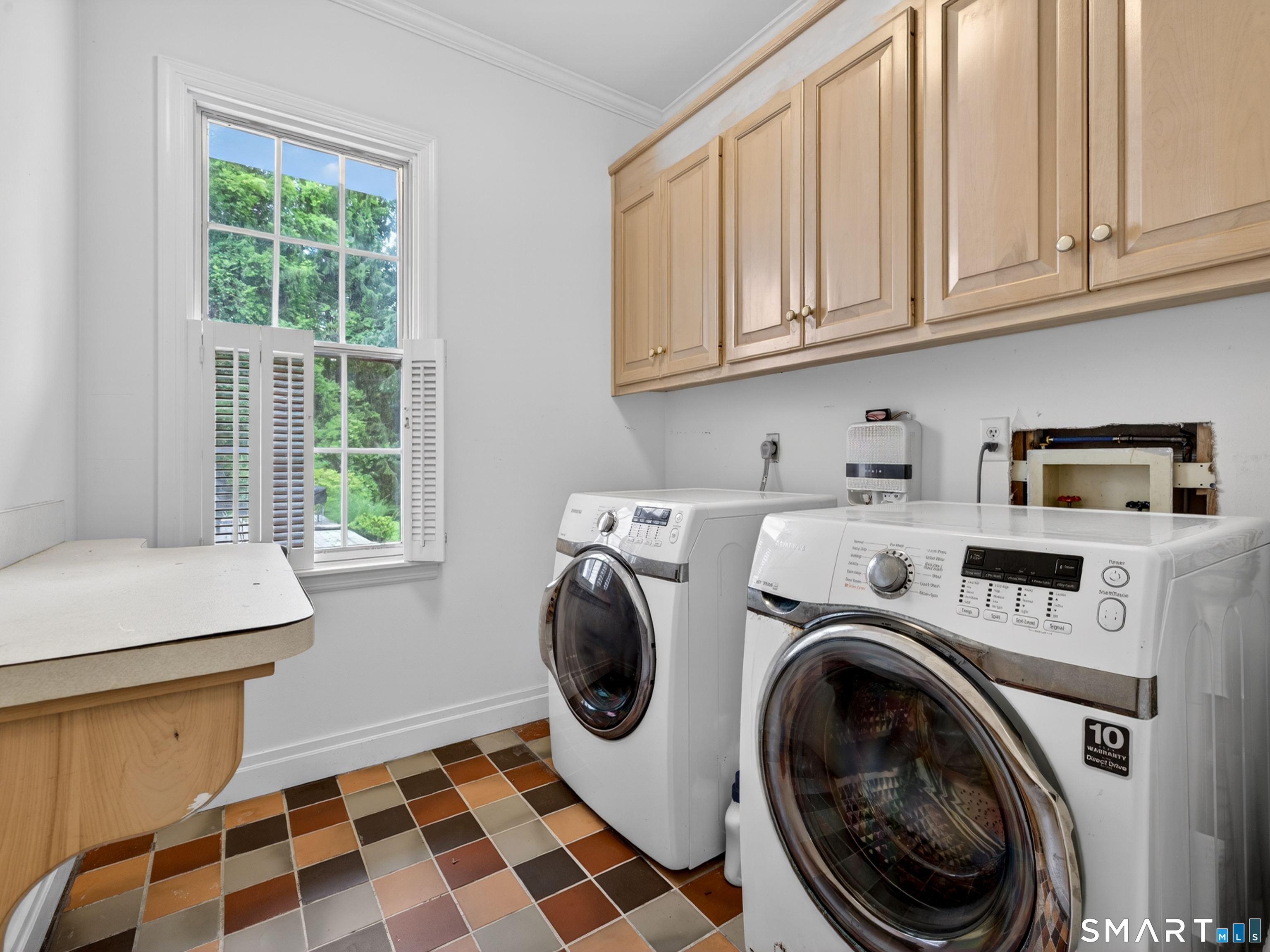 2 Larchwood Lane Property Photo 35