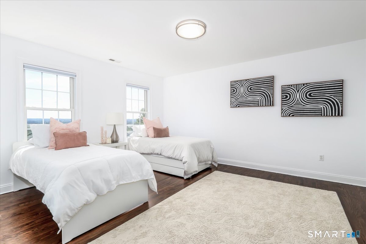 47 Ridgewood Terrace Property Photo 26
