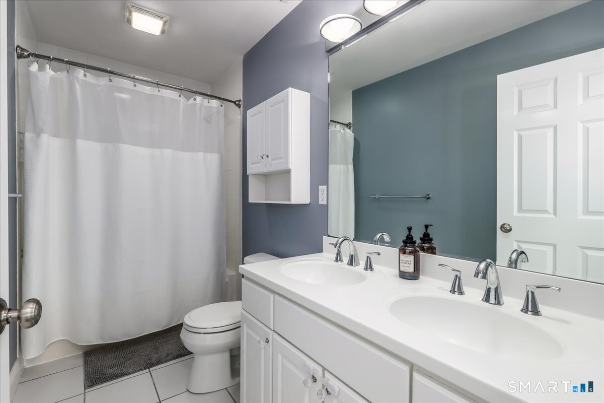 47 Ridgewood Terrace Property Photo 29