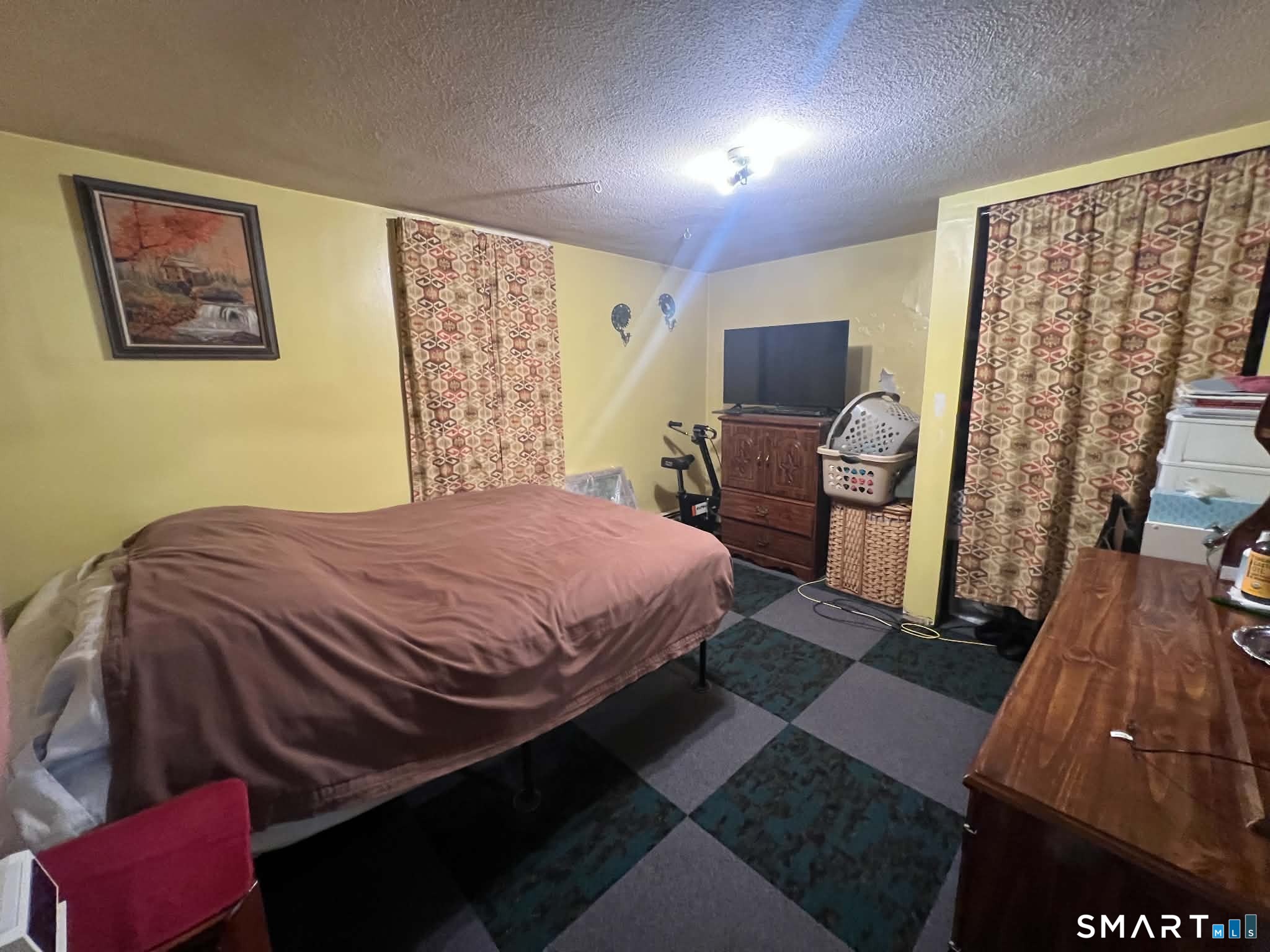 24 Lasalle Court Property Photo 9