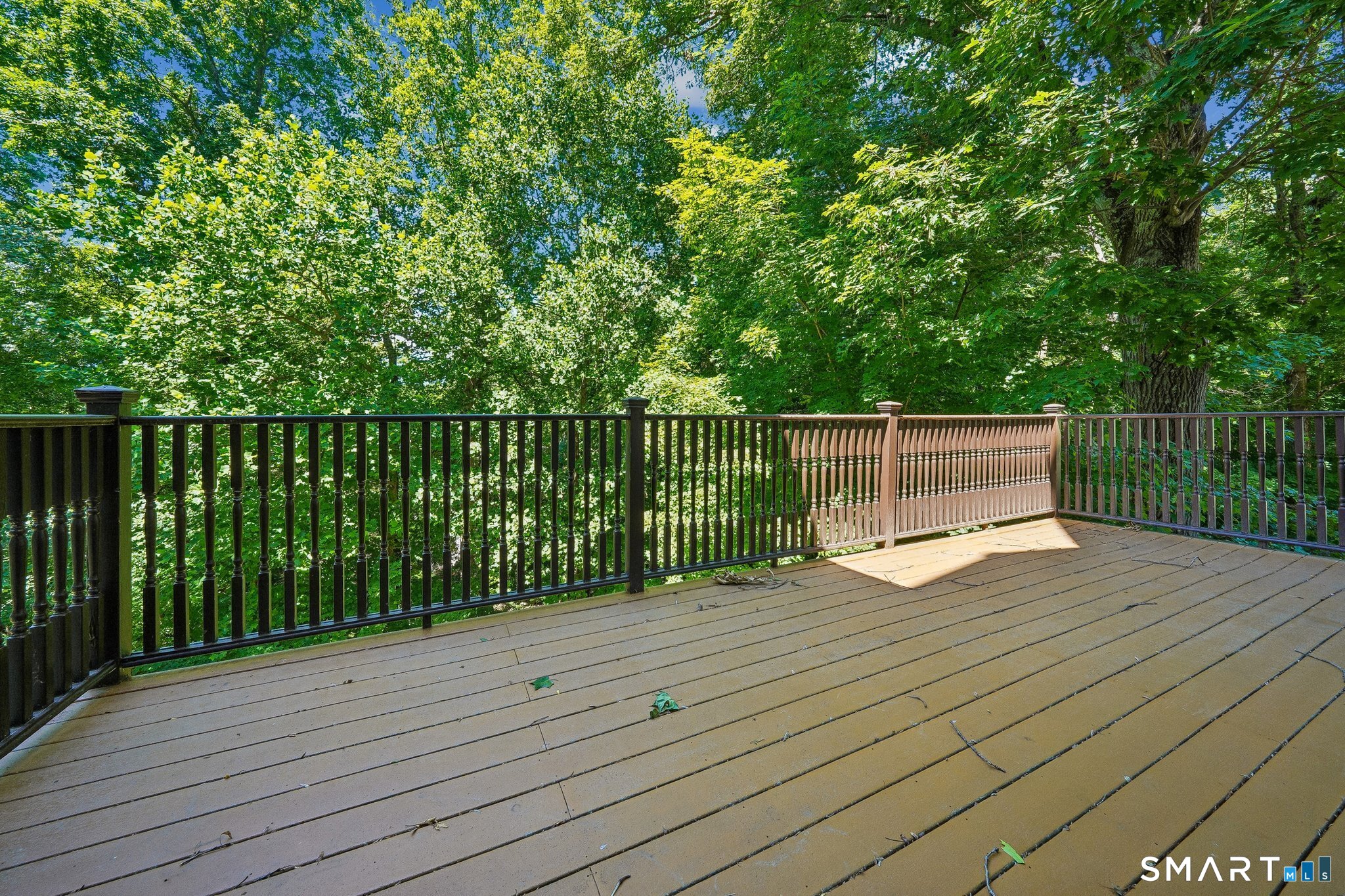 132 Hunting Ridge East Road Property Photo 8