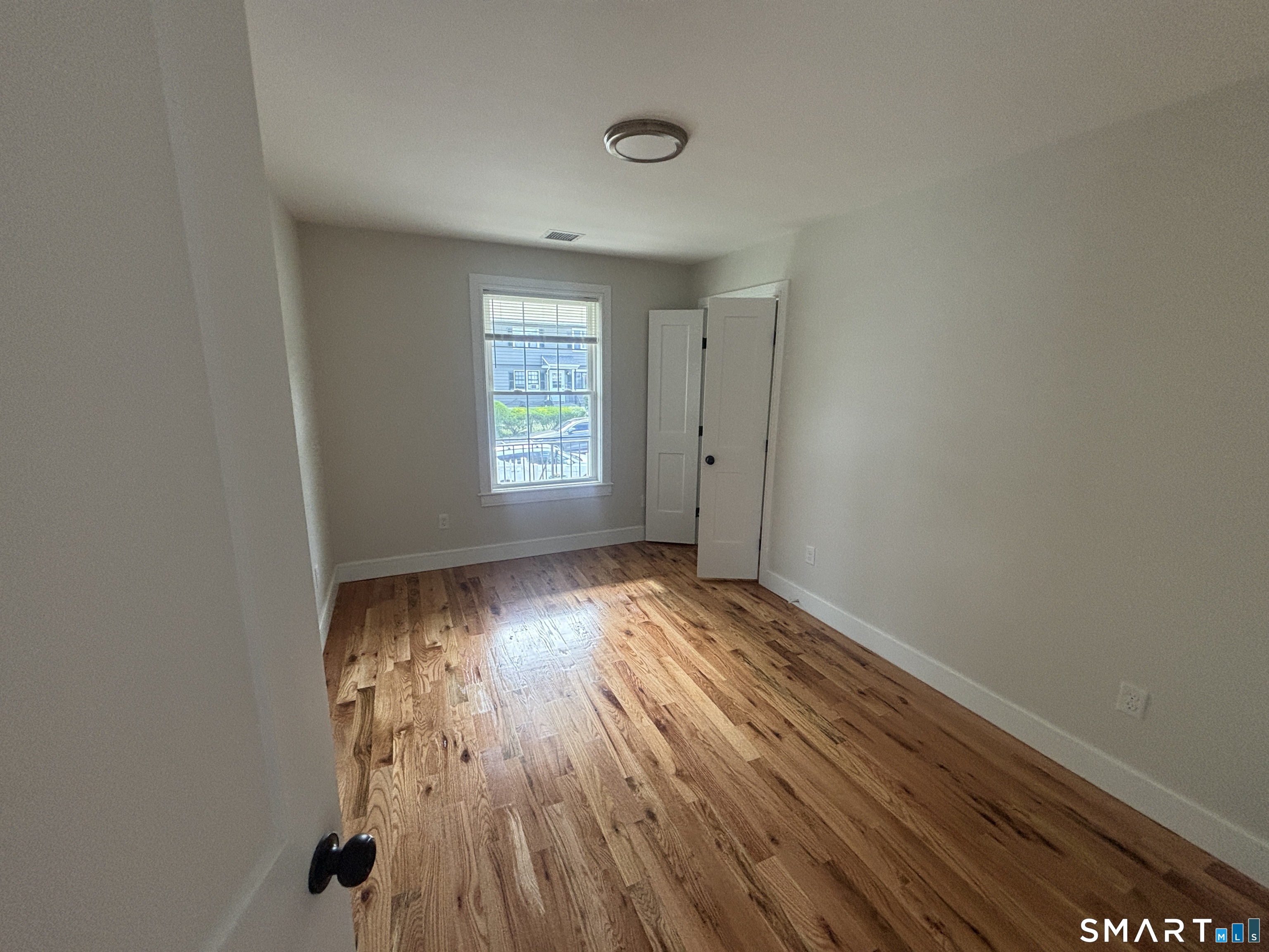 50 Bonner 1st Floor Street Property Photo 12