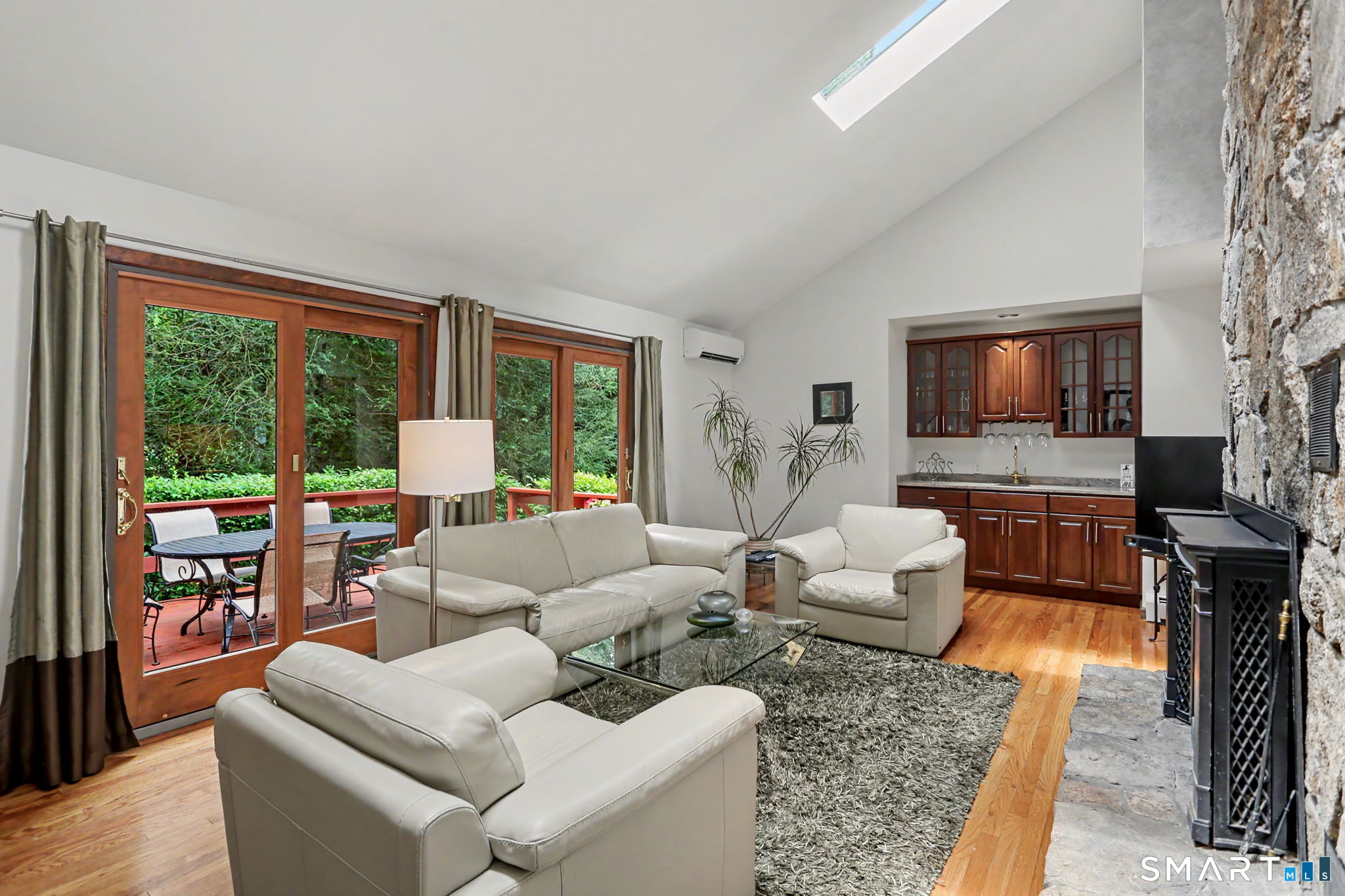 4 Scenic Hill Lane Property Photo 5