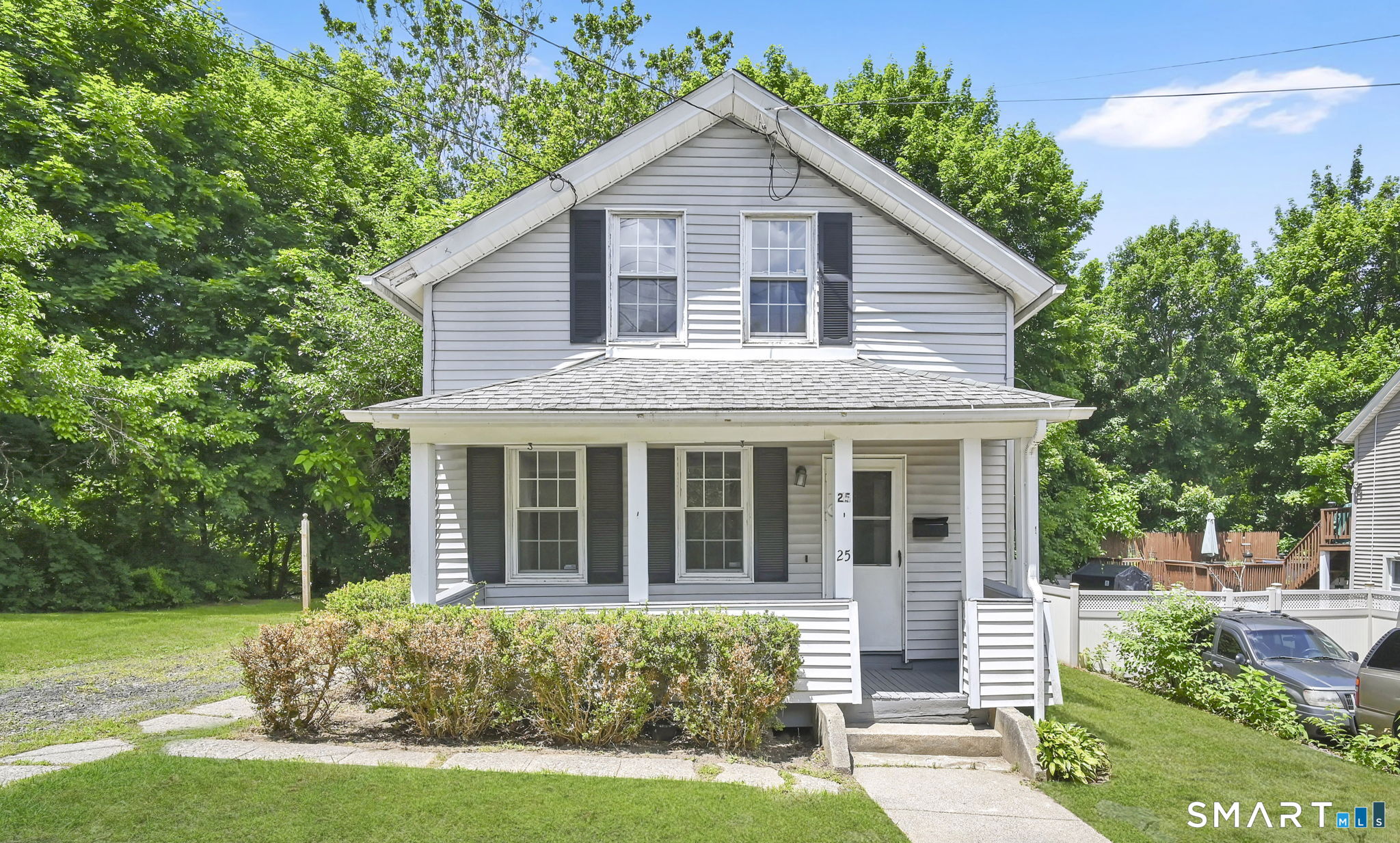 25 Beecher Street Property Photo 1