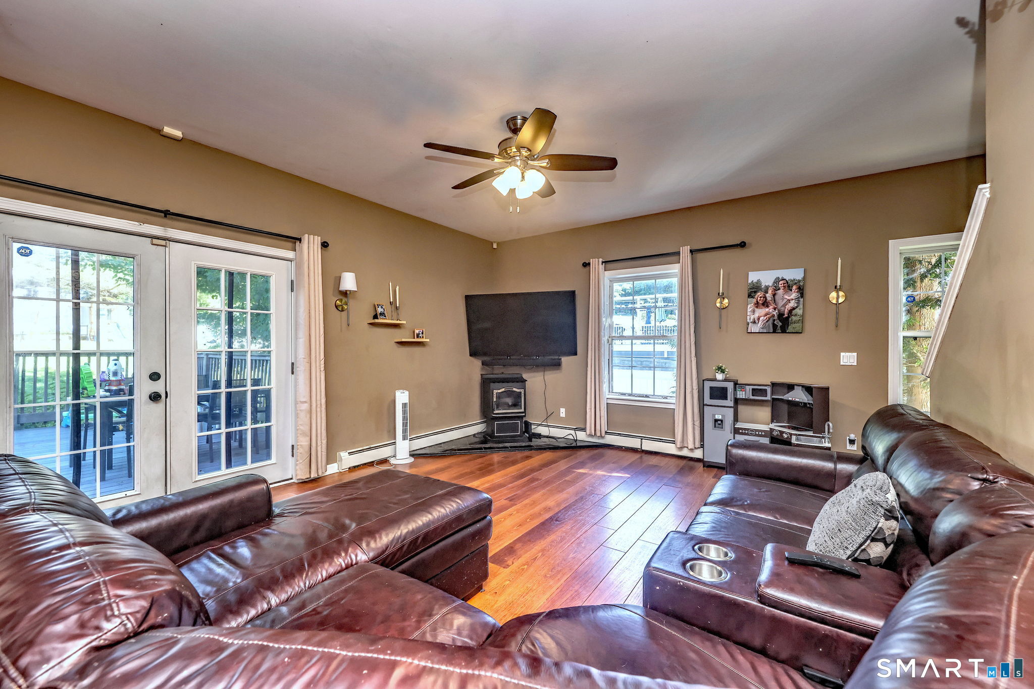 287 Cherry Avenue Property Photo 14