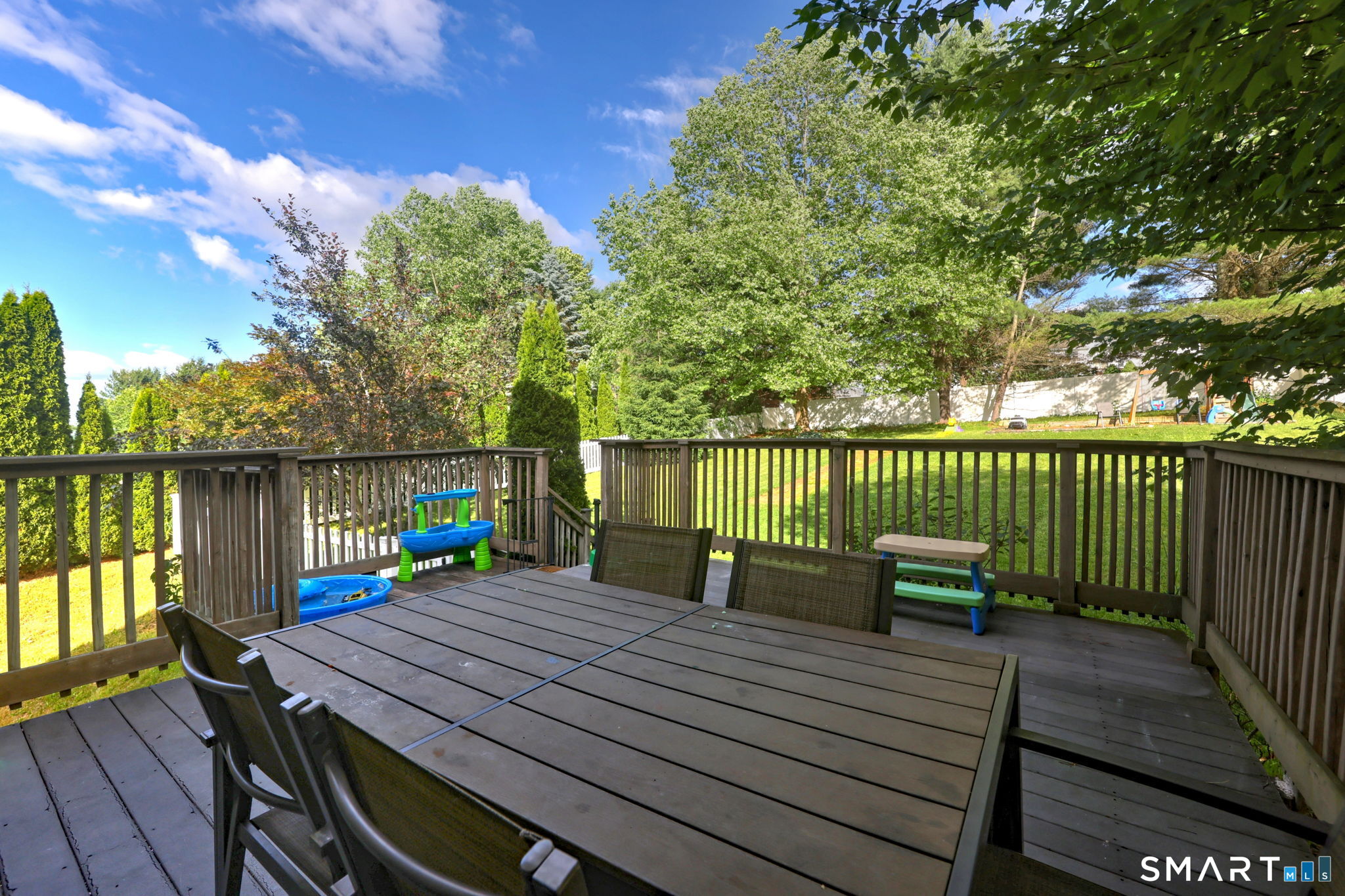 287 Cherry Avenue Property Photo 32