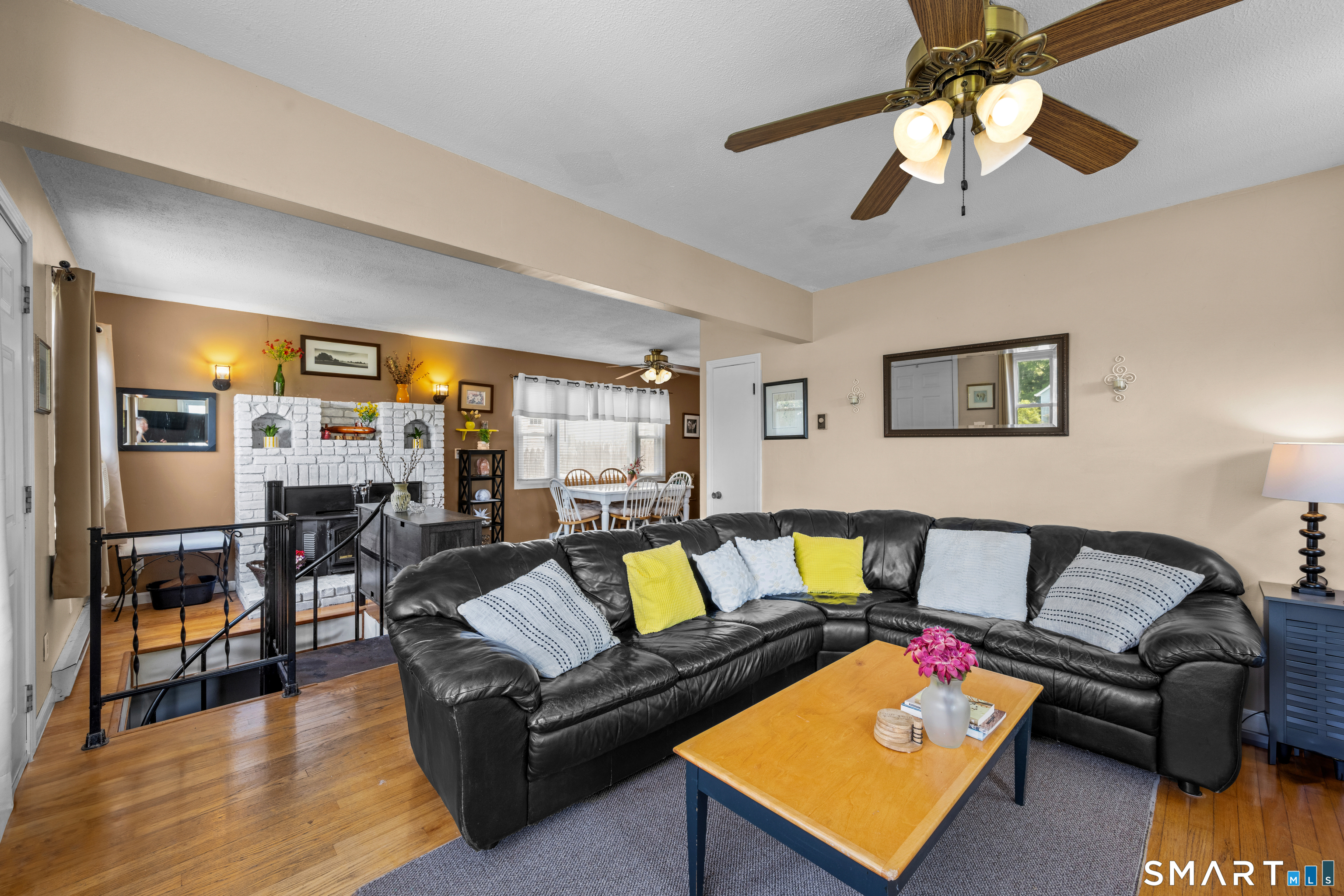 58 Vivian Street Property Photo 5