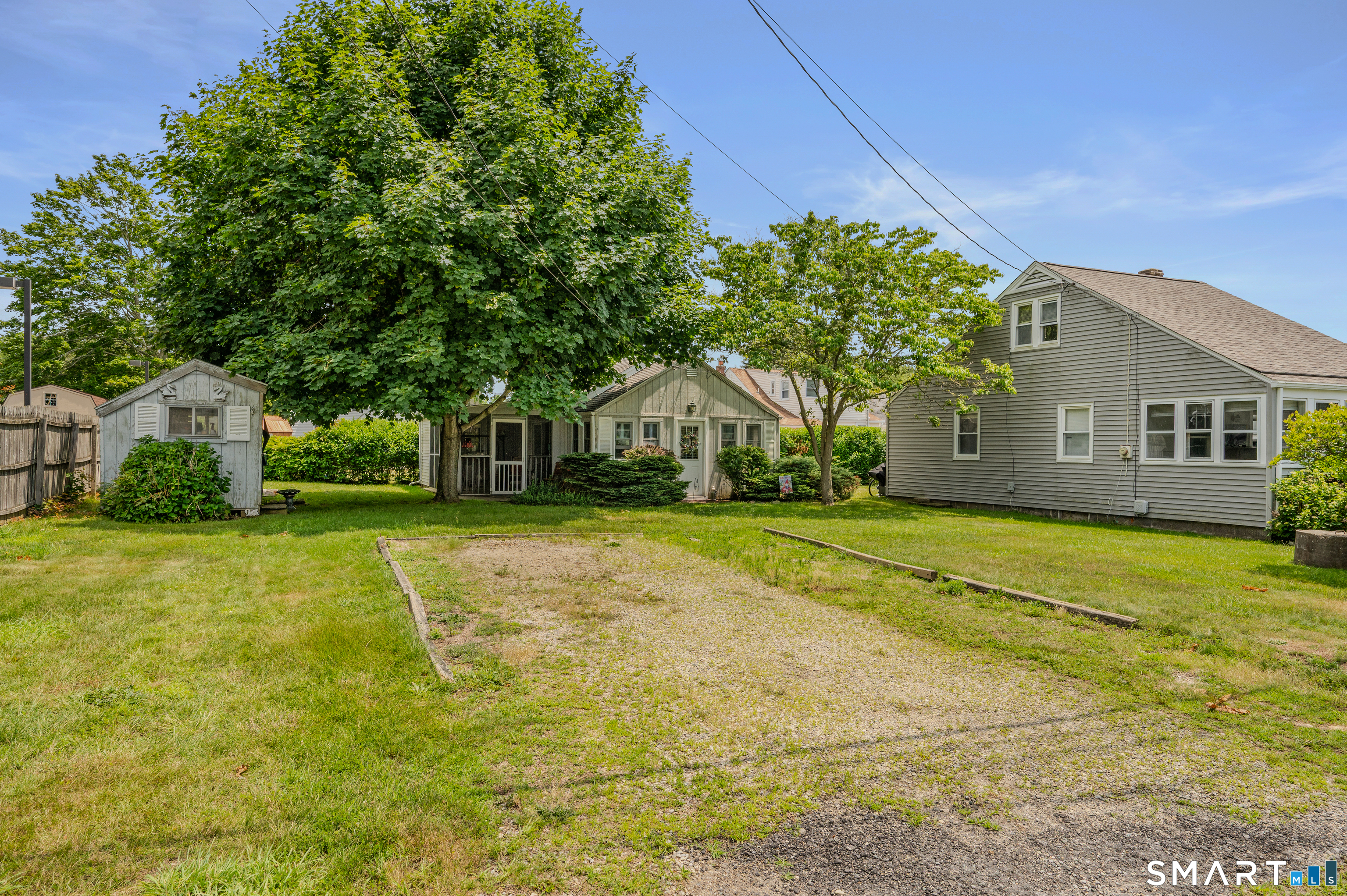 8 & 10 Swan Avenue Property Photo 1