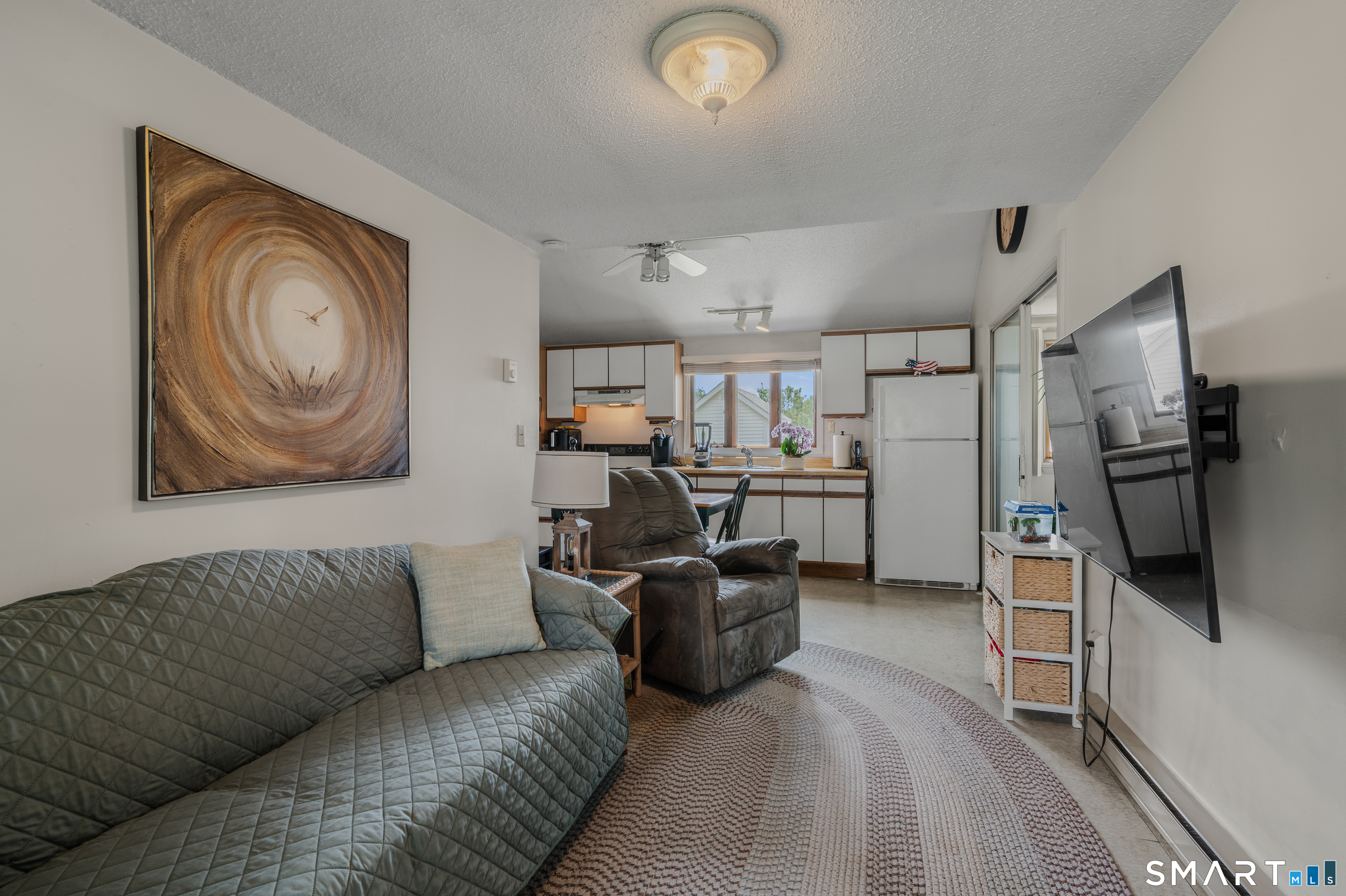 8 & 10 Swan Avenue Property Photo 13