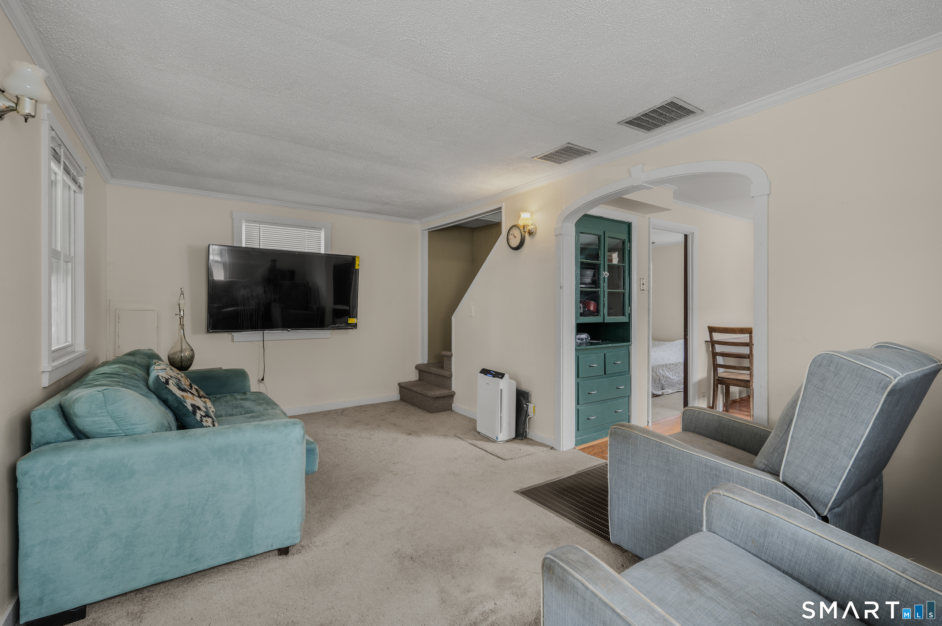 8 & 10 Swan Avenue Property Photo 25