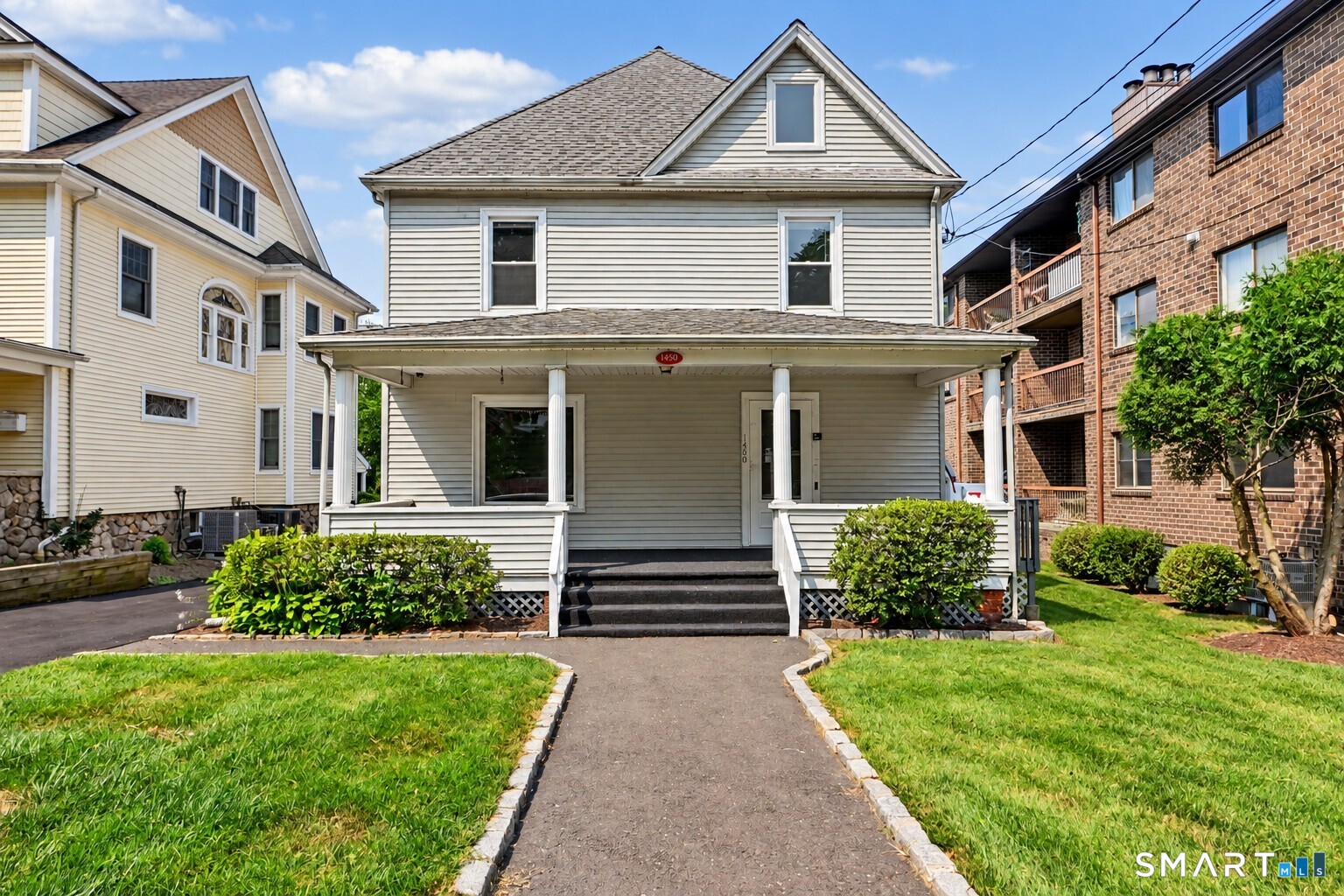 1480 Bedford Street Property Photo 1
