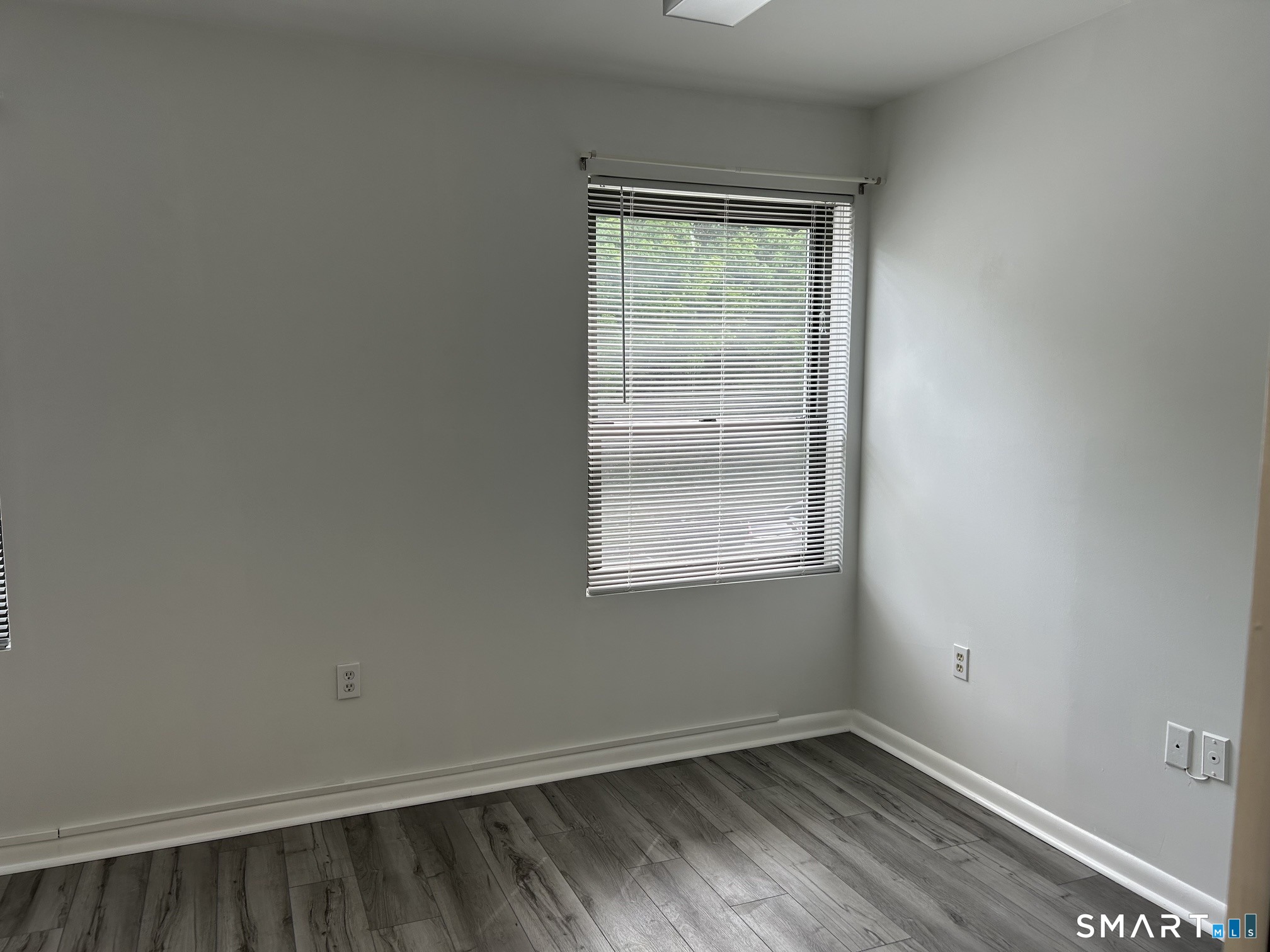 495 Gold Star 200 Highway Property Photo 5
